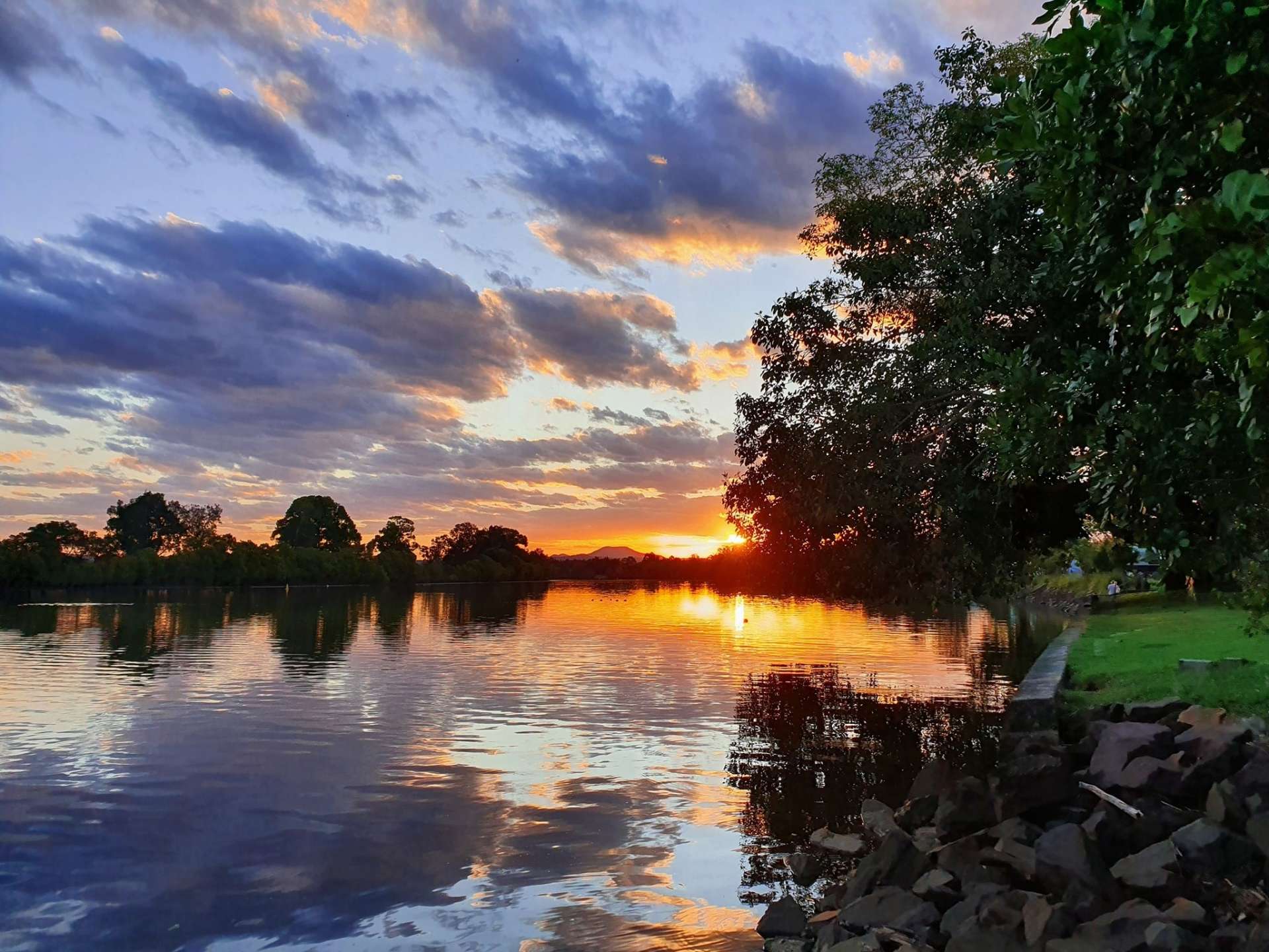 river tourist park