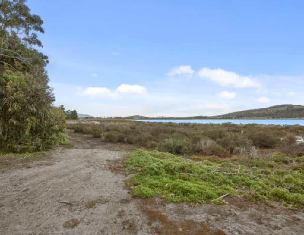 Pikelicamp on Pipe Clay Lagoon Hipcamp in Sandford, Tasmania