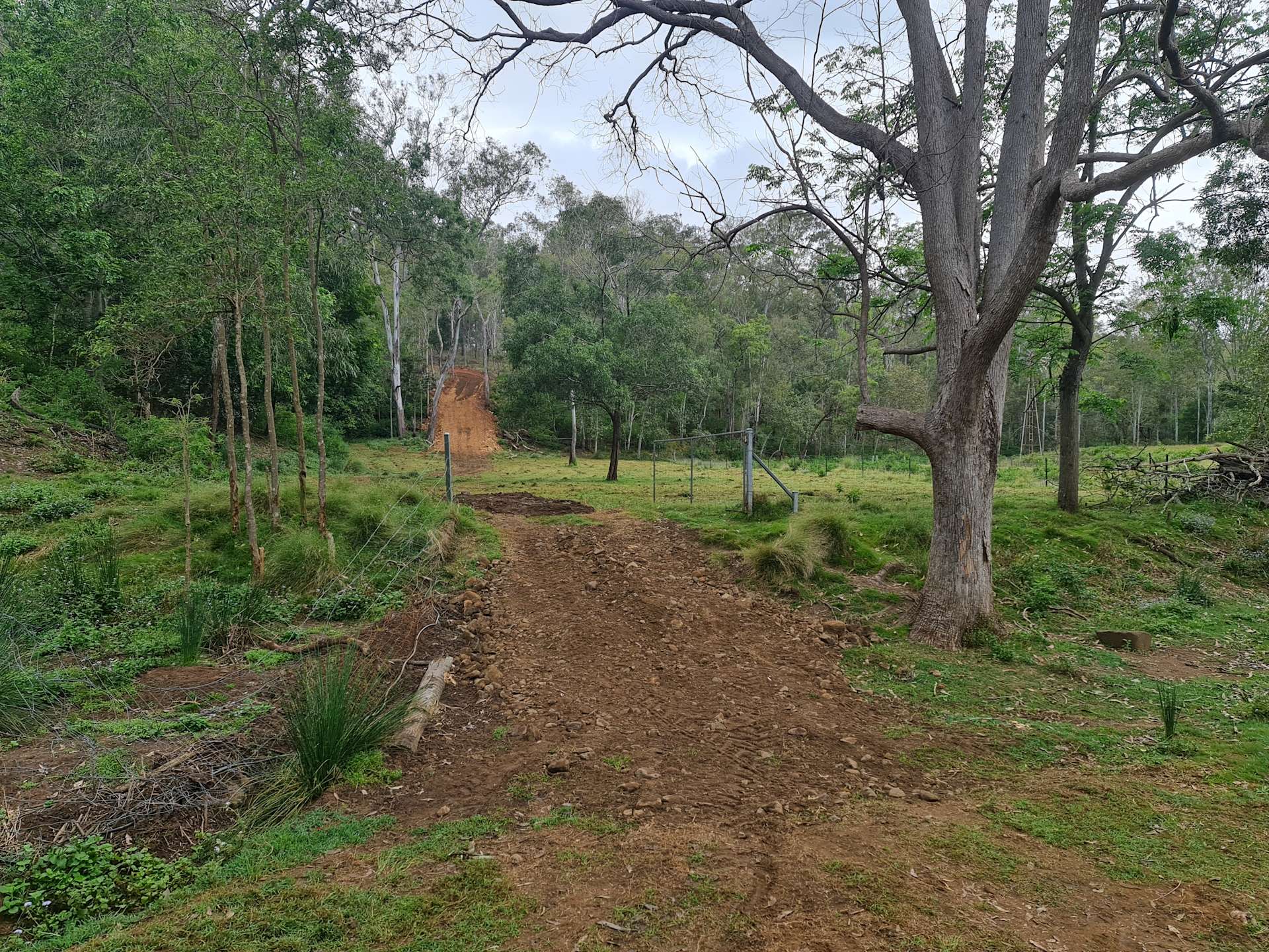 Bares Hideaway - Hipcamp in Summerholm, Queensland