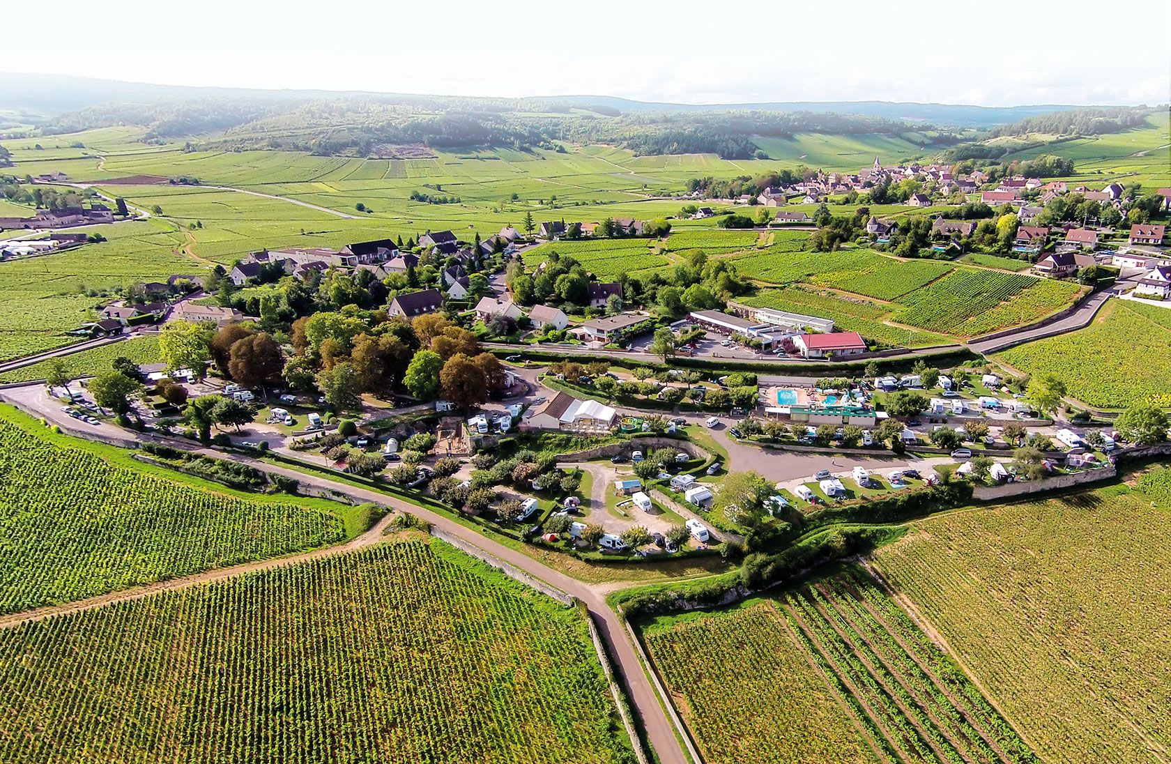 Camping La Grappe d'Or - Hipcamp in 21190 Meursault, Bourgogne-Franche-Comt