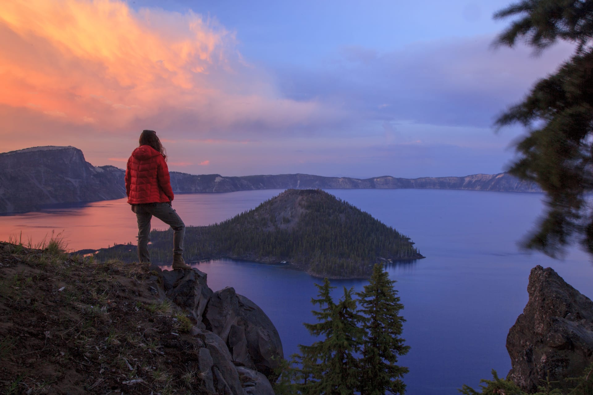 Sunsets at Crater Lake never disappoint! 