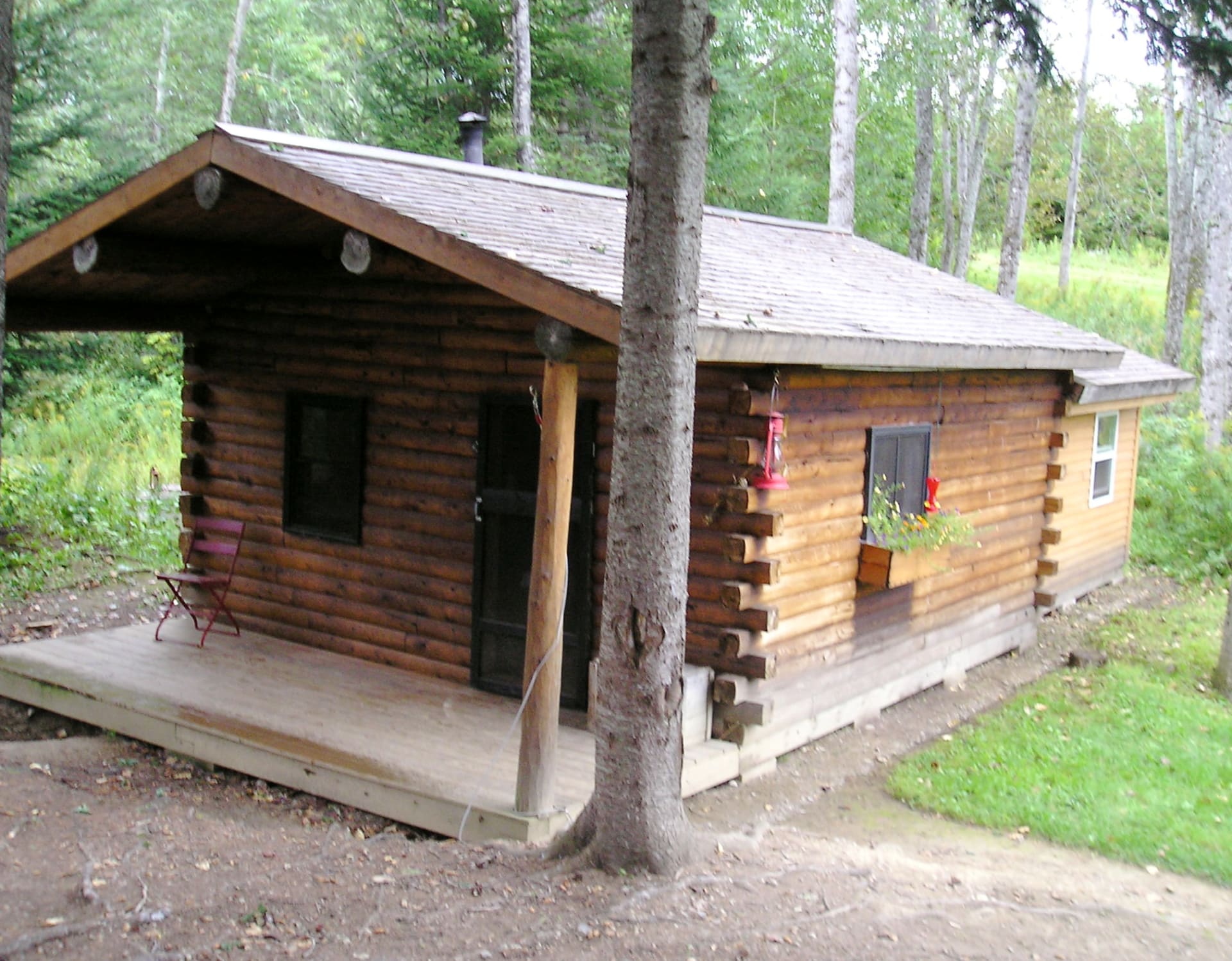 The Riverbend Cabin! Our sweet, off grid piece of heaven!