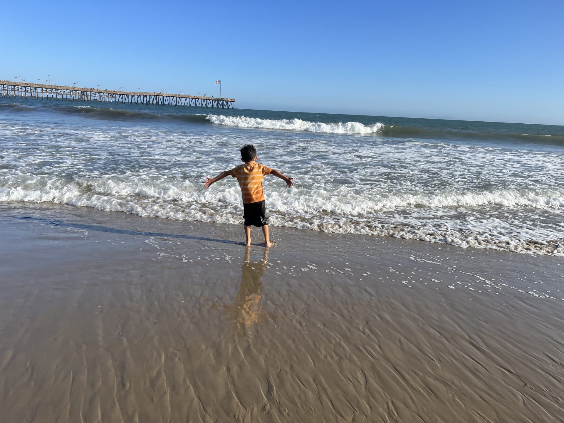 Daddy Diary] Exploring the Beauty of Zuma Beach in Malibu