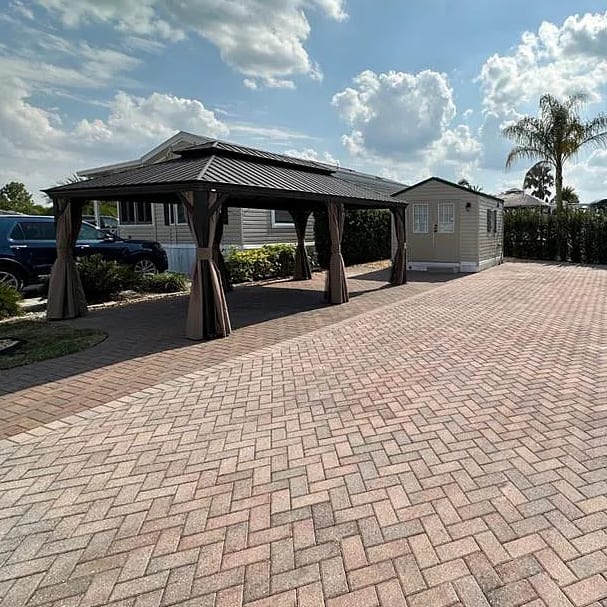 Amazing RV Spot 10 min to Disney - Photo 2