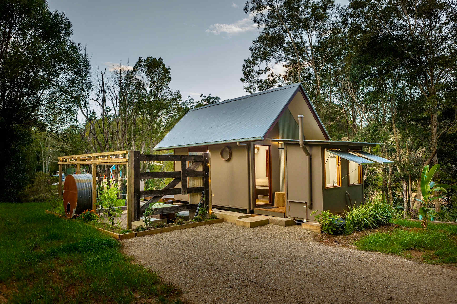 Creek Side Shepherds Hut Rail Trail - Photo 2