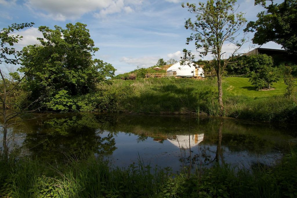 Love2Yurt - Photo 3