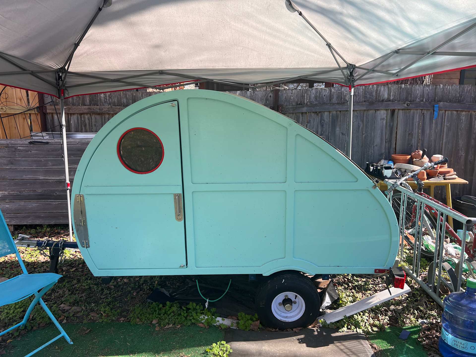 Tiny Wooden Teardrop Trailer - Photo 3