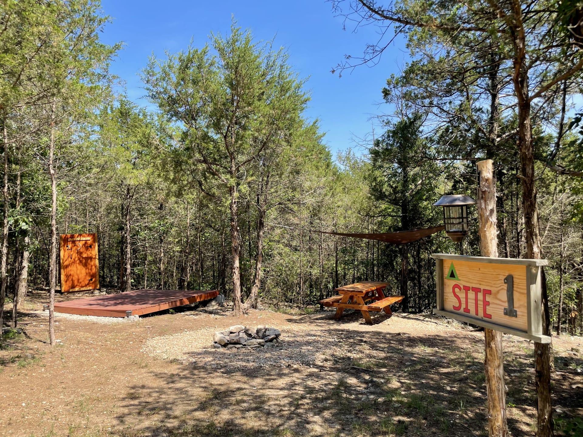 ヨーレイカ Eureka! CAMP-TRAILS Cabin Creek ヨーレイカ Eureka! CAMP-TRAILS Cabin Creek Best camping in Plumas