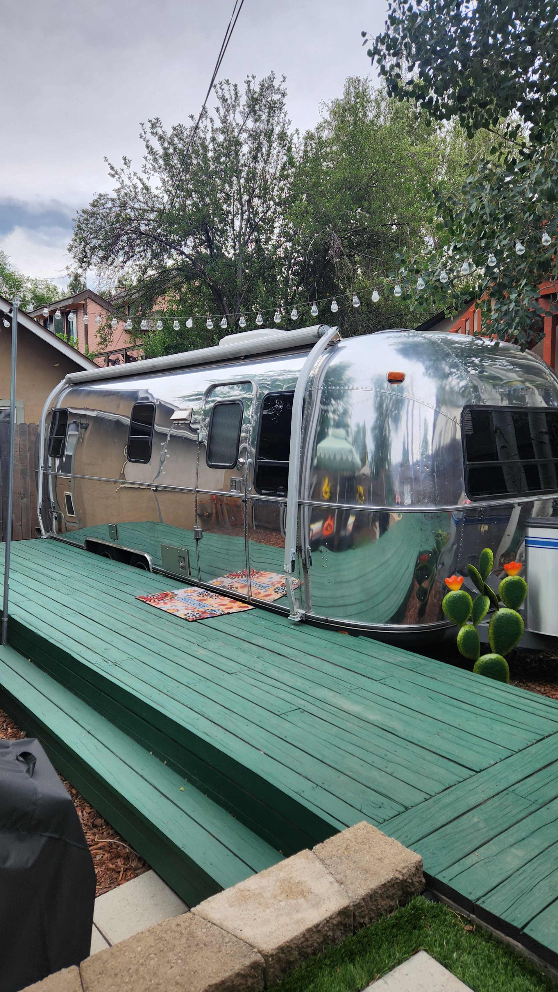Airstream Alley Downtown Flagstaff - Photo 2