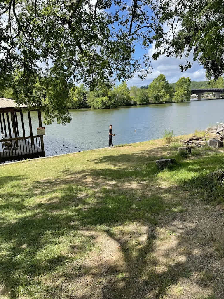 Paddle Bay Campground - Photo 2