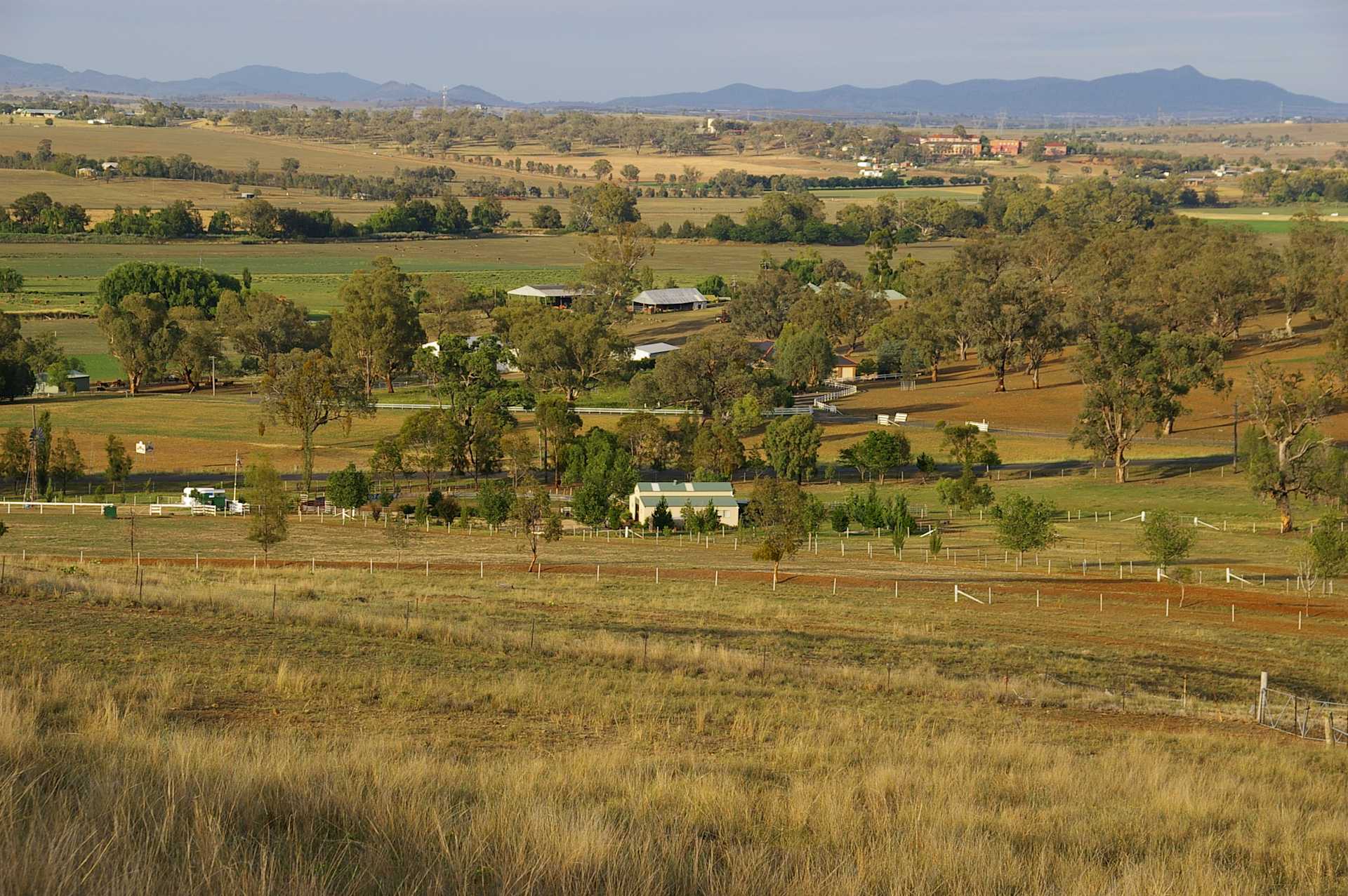 Hillside Farmstay - Photo 3