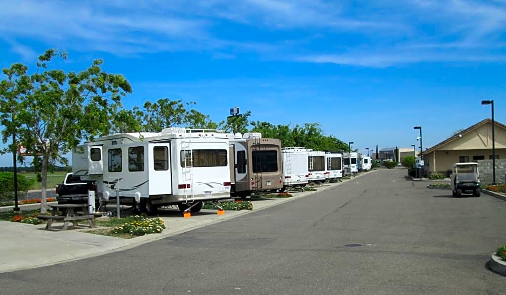 Flag City RV Resort