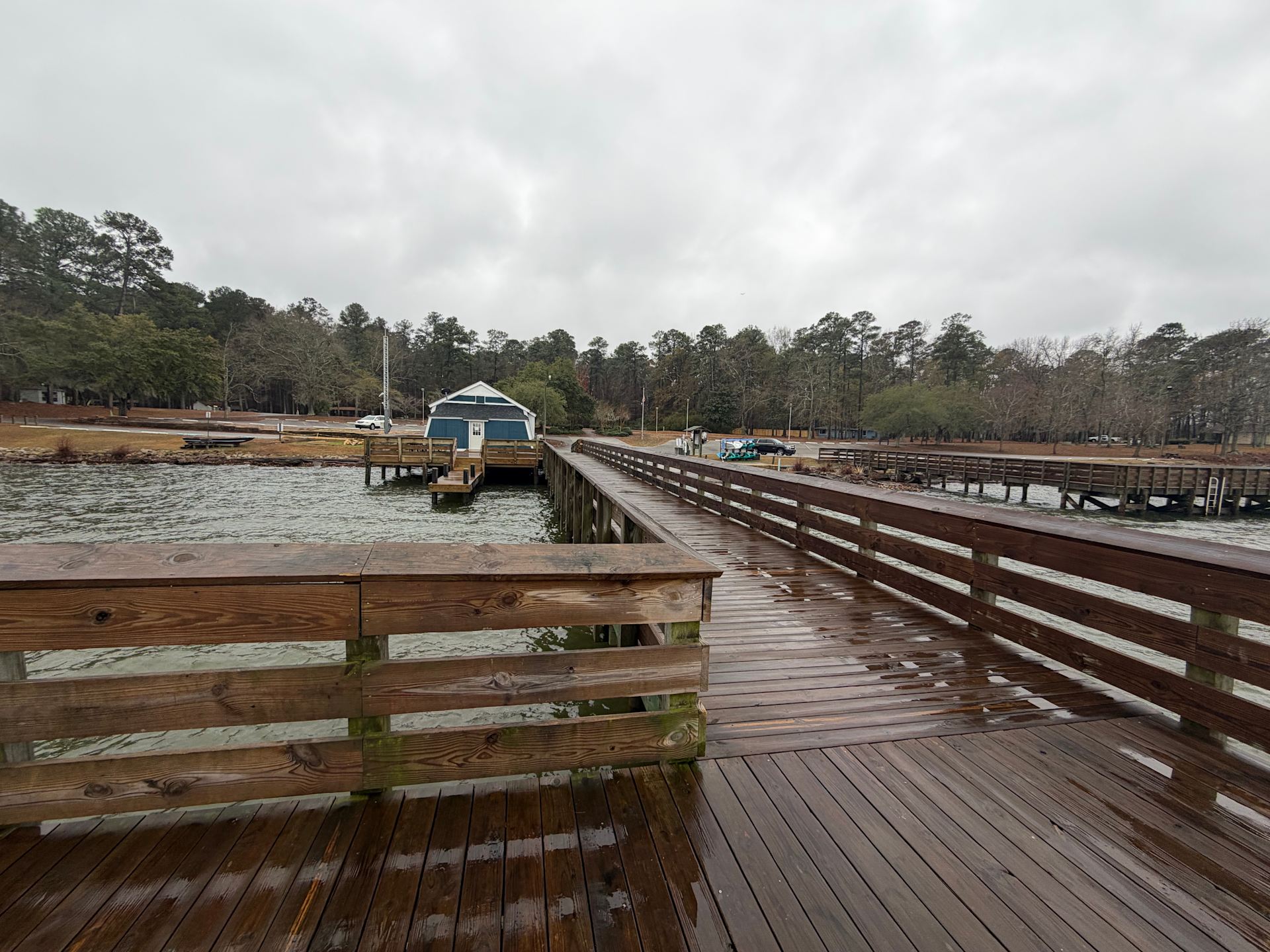 Lake Marian docks & fishing/supplies/gifts store