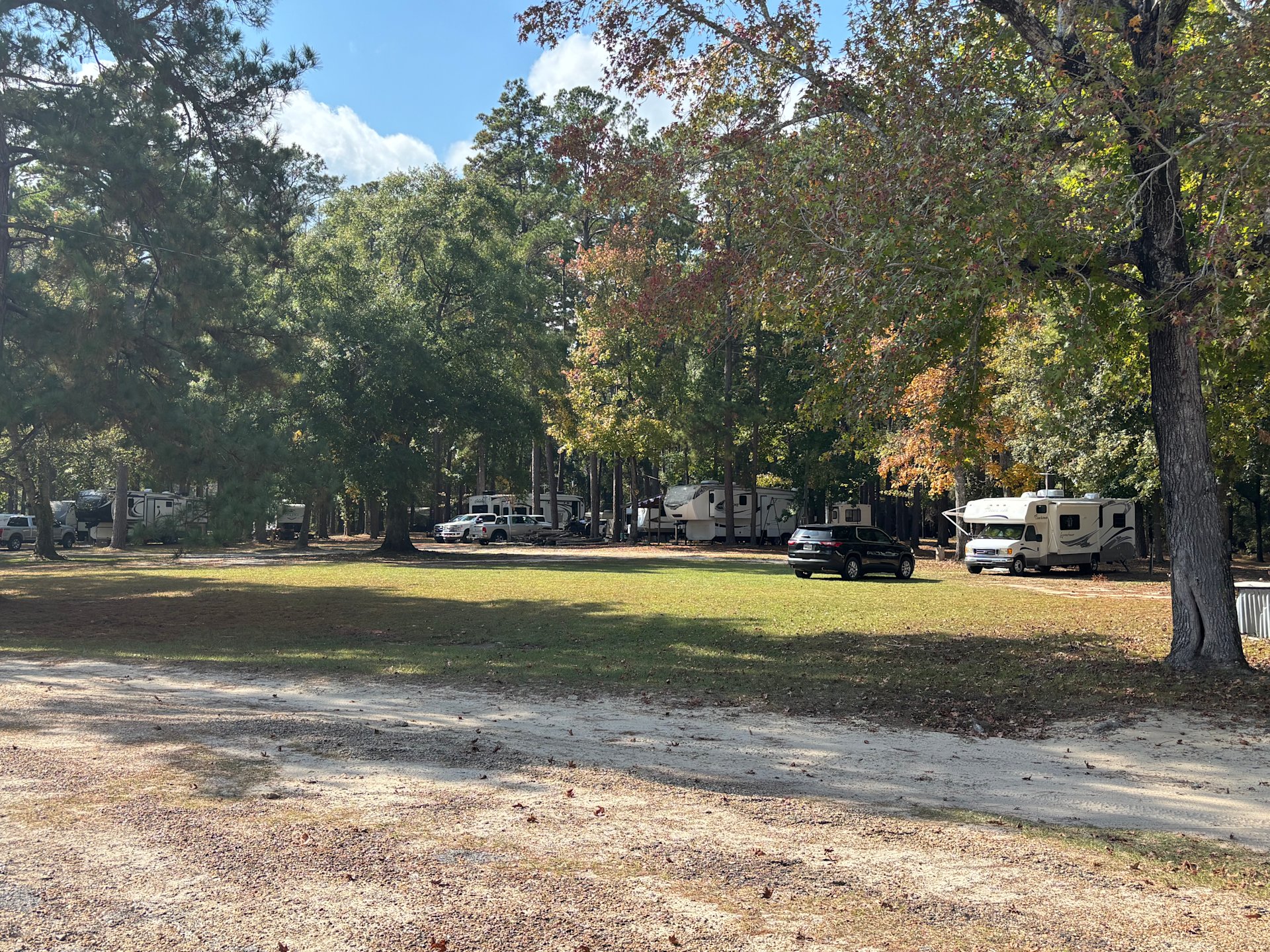 Anacoco Lake Spillway Rv Park And Grocery