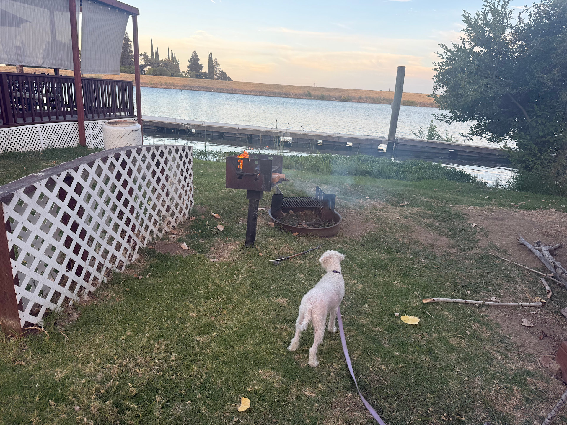 Unhitched Snug Harbor RV Park & Marina