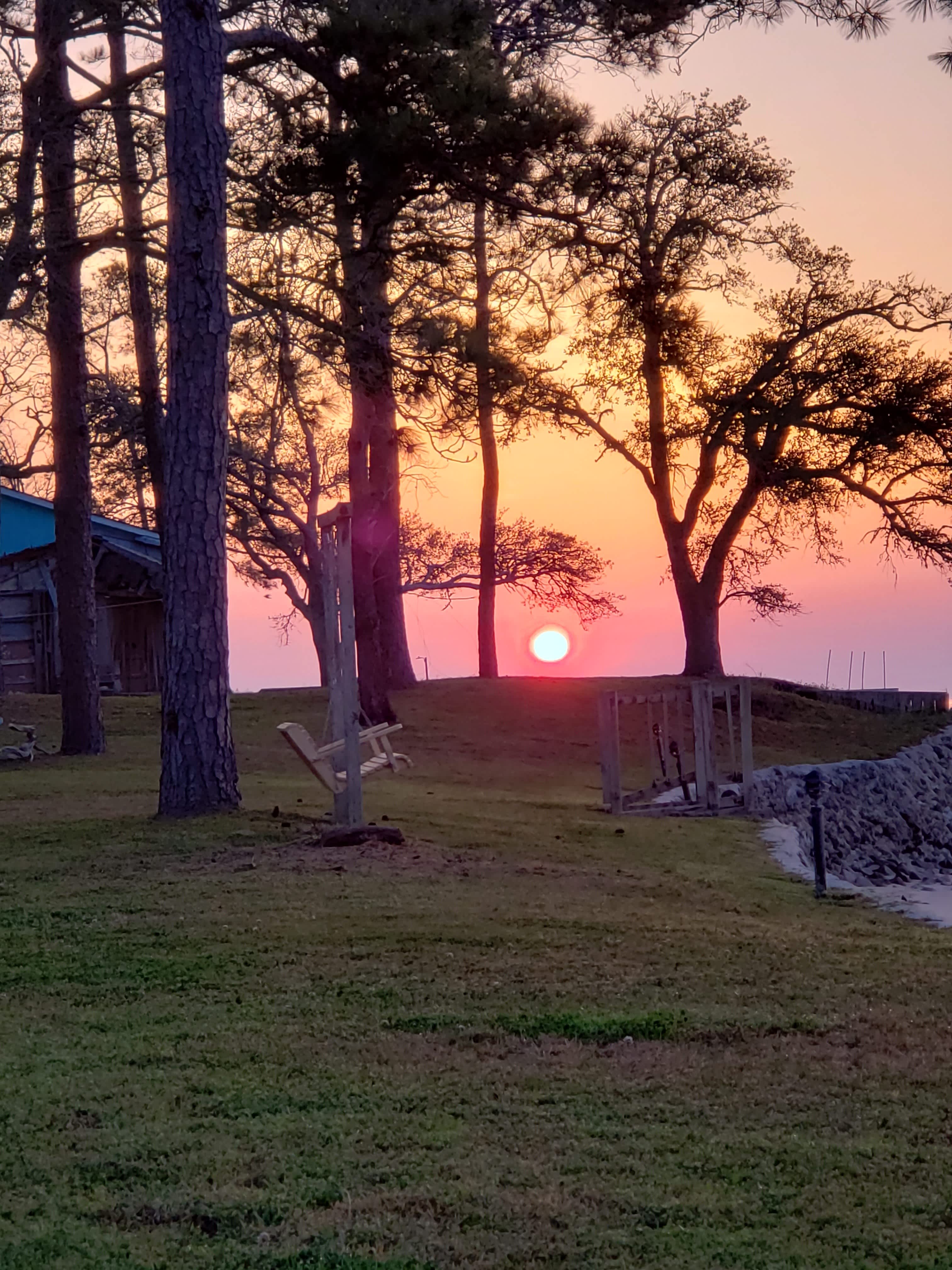 Key Stone Camp Hipcamp in Arapahoe, North Carolina