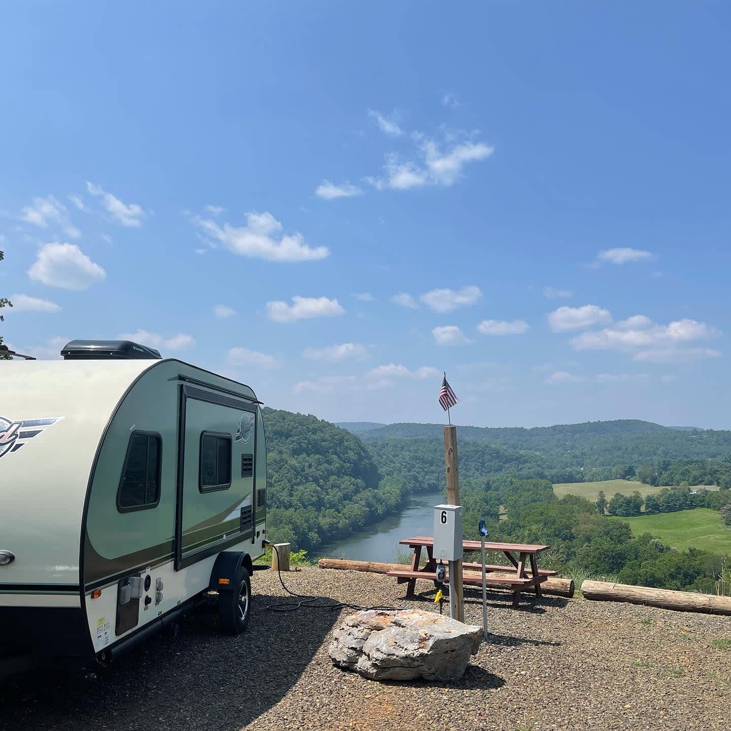 Rivers Edge Trail Camp Hipcamp in , Virginia