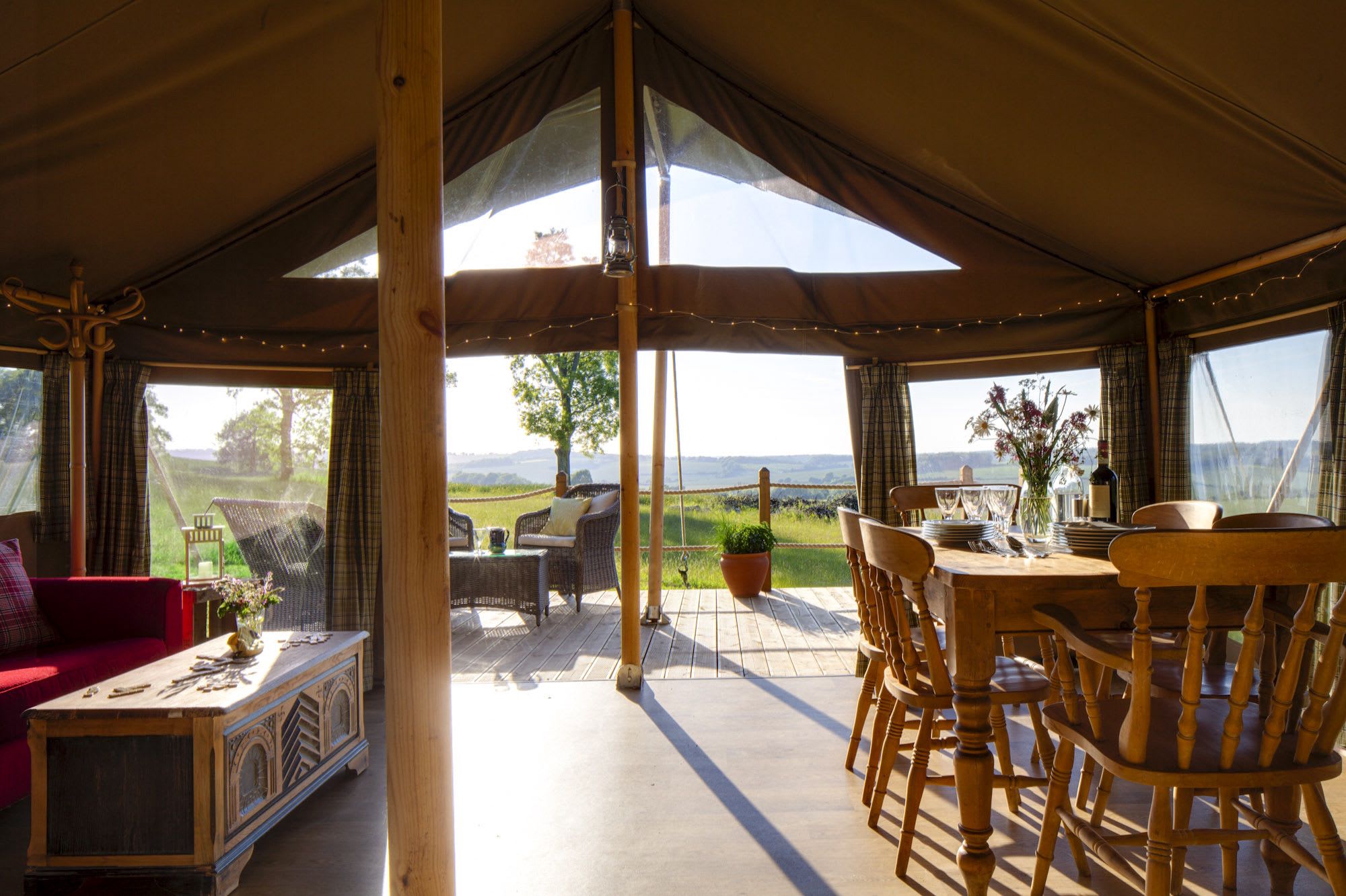 Reconnect with nature in a spacious safari tent, overlooking the hilly downlands of Hampshire’s Meon Valley.