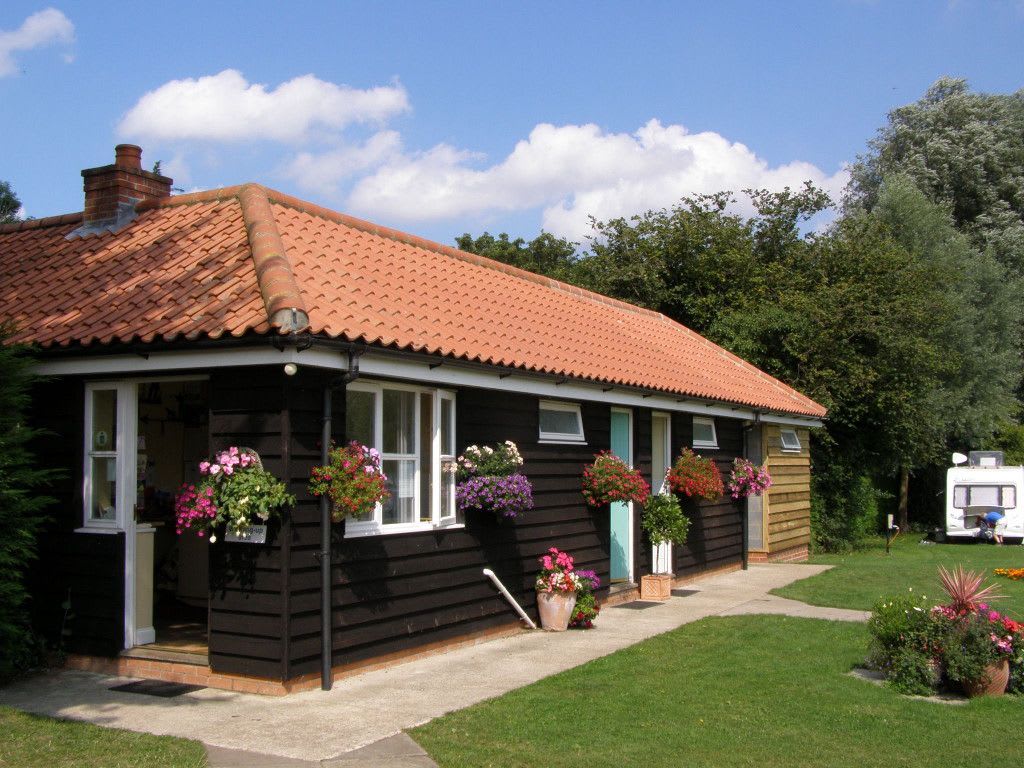 Run Cottage - Hipcamp in Suffolk, England