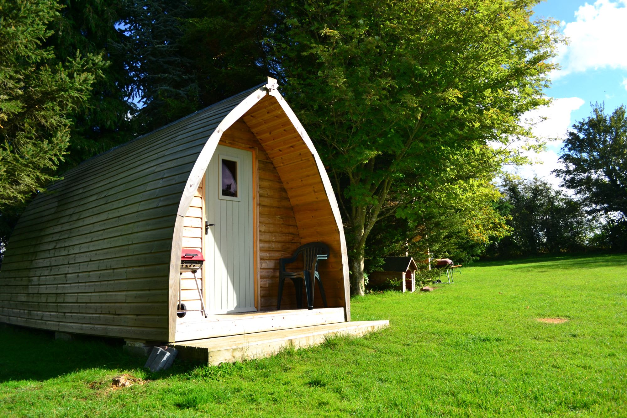 Civilised and simple campsite surrounded by all the delicious Oxfordshire and Cotswolds village food offerings.