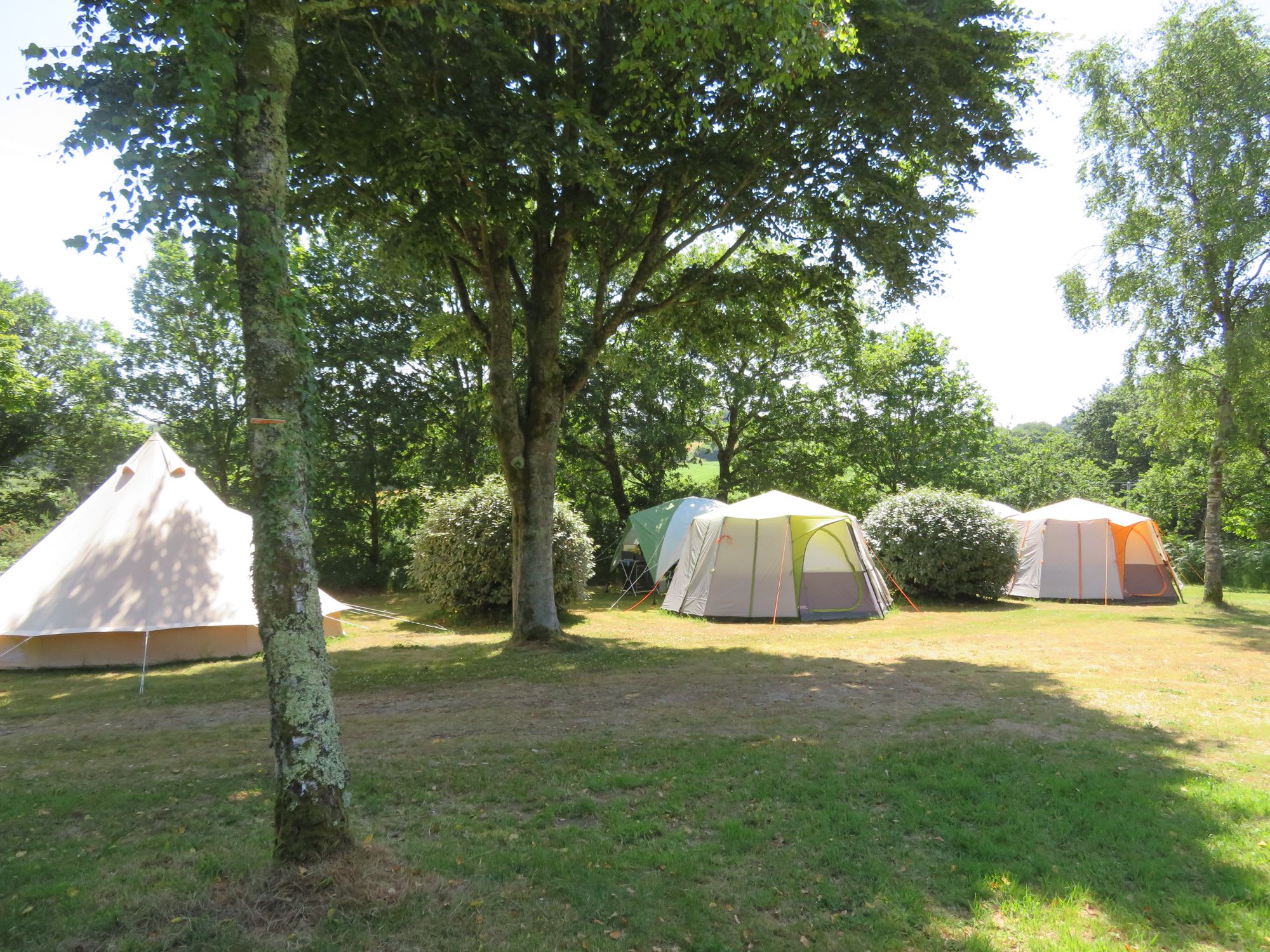 Camping au Lac du Drennec