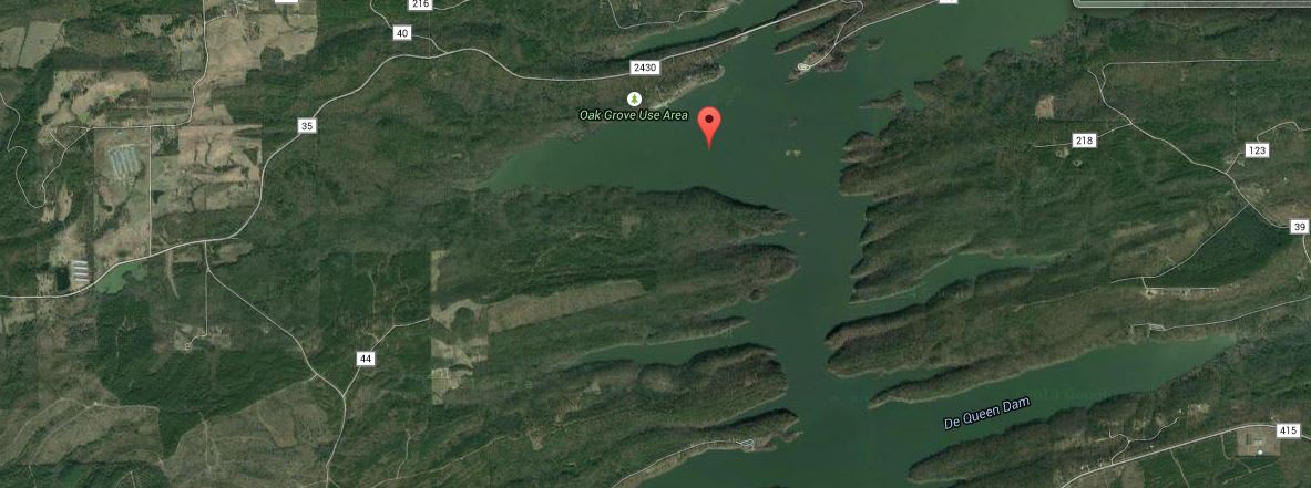 Dequeen Lake