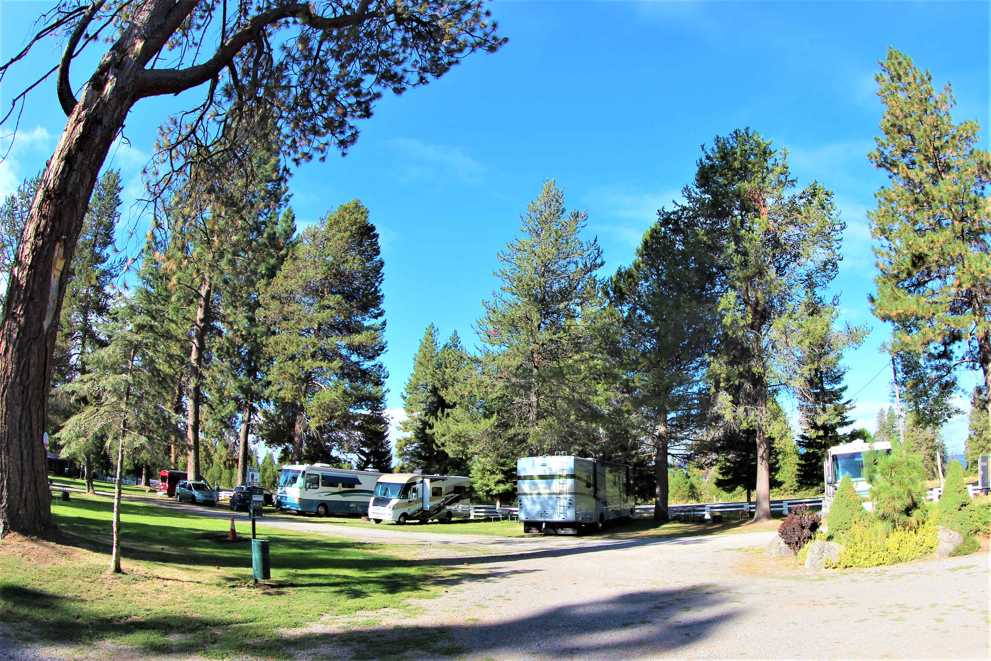 Crater Lake Resort