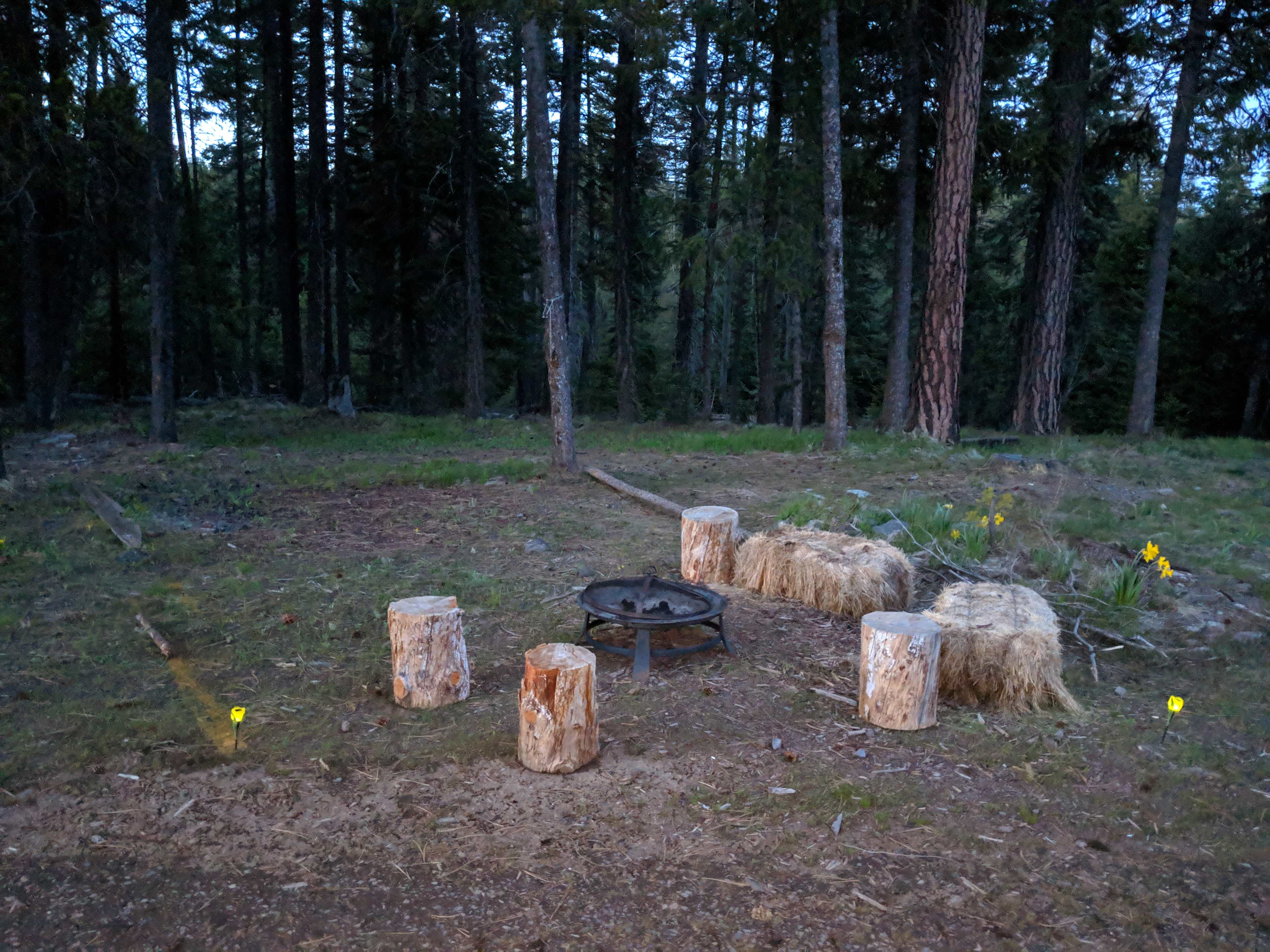 The High Road Cabins N camping