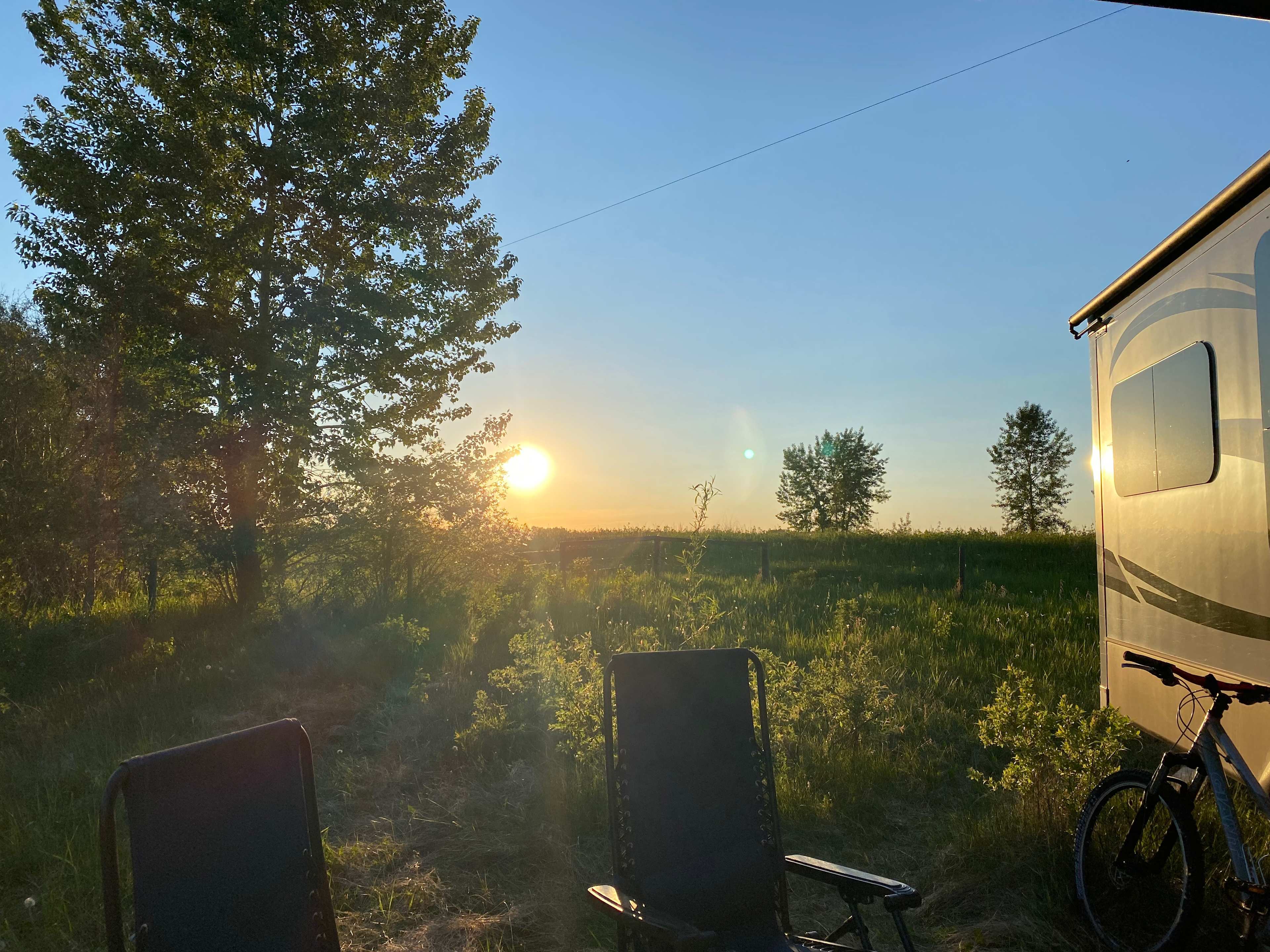 Park Setting Ranch Venue Retreat with Private Camping Area