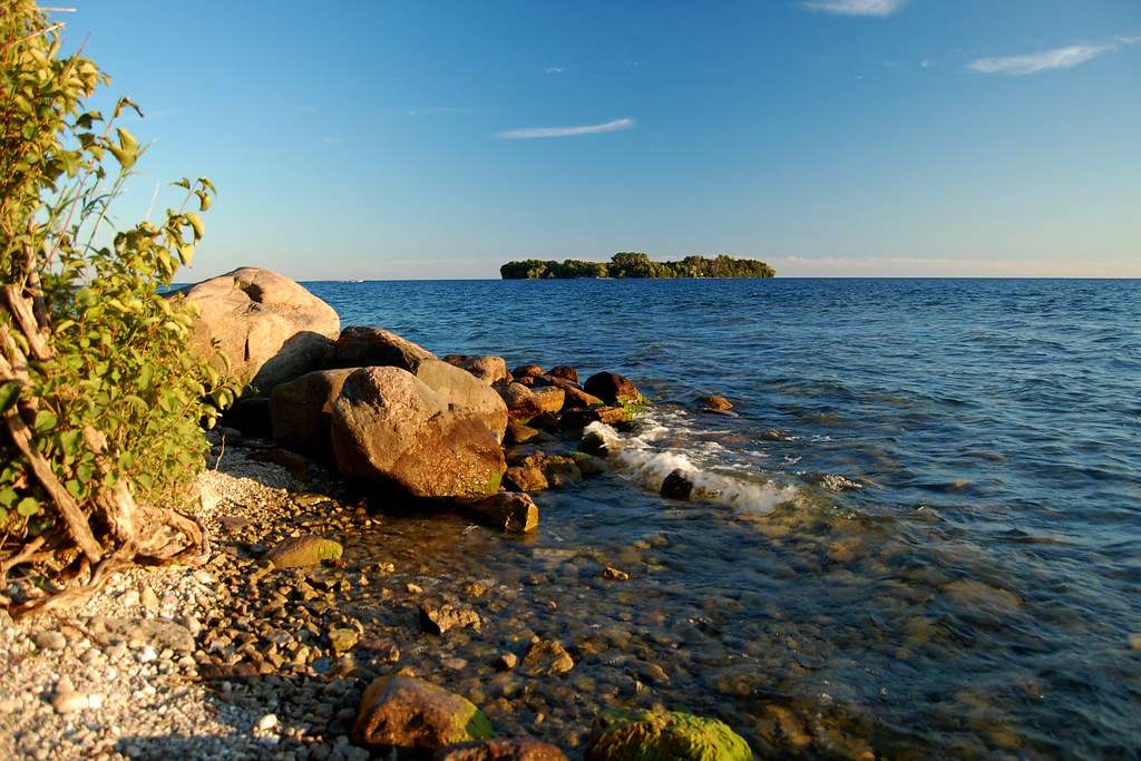 McRae Point Provincial Park