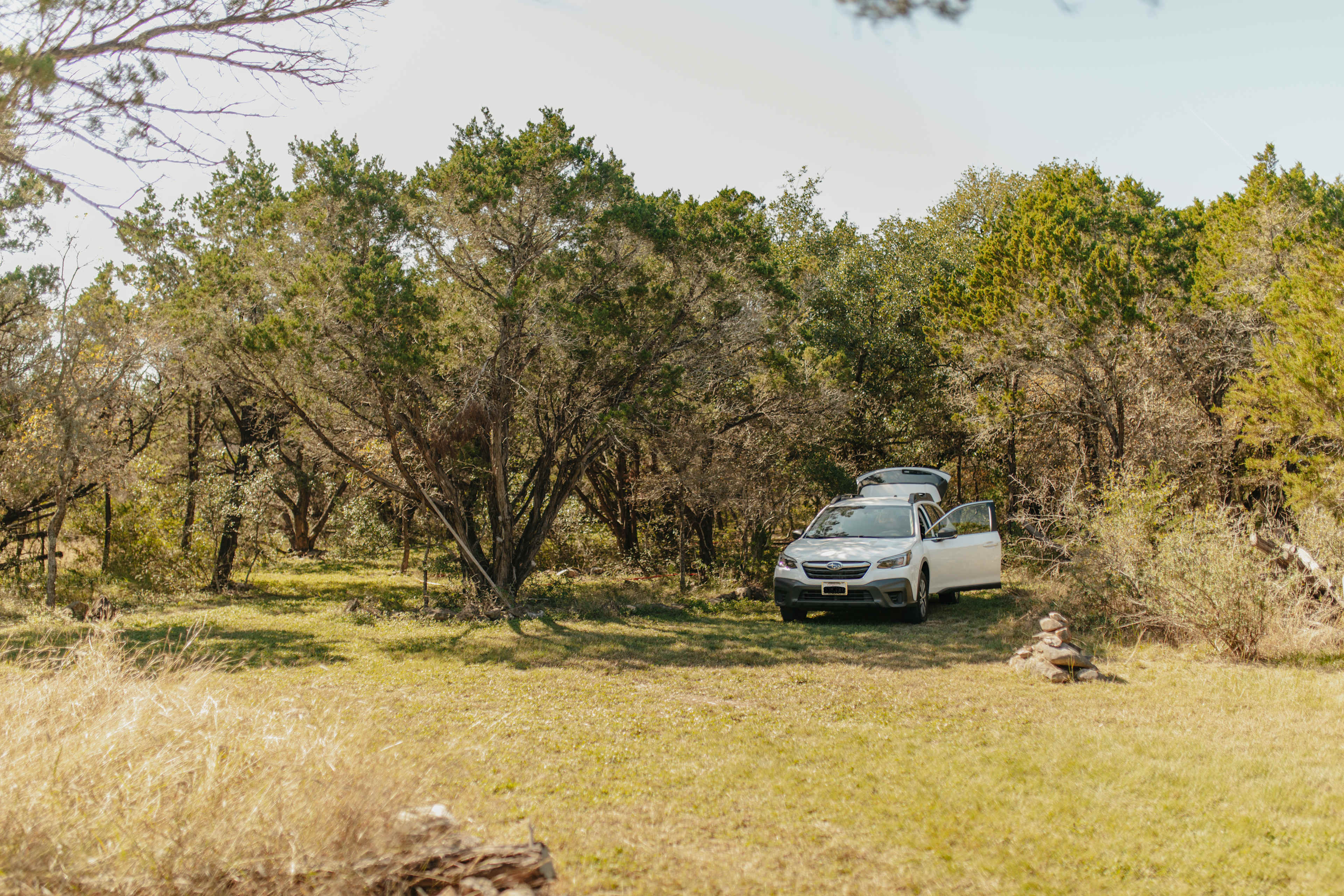 Easy parking access to the campsites.