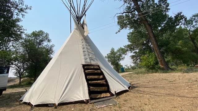 Crow-Style Tipi