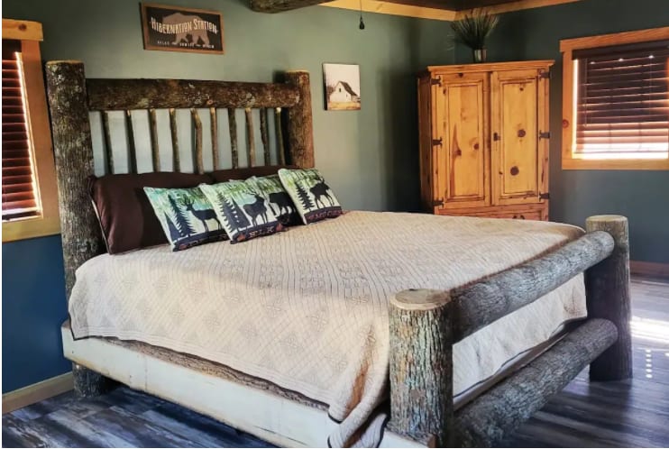King Size Handcrafted bed