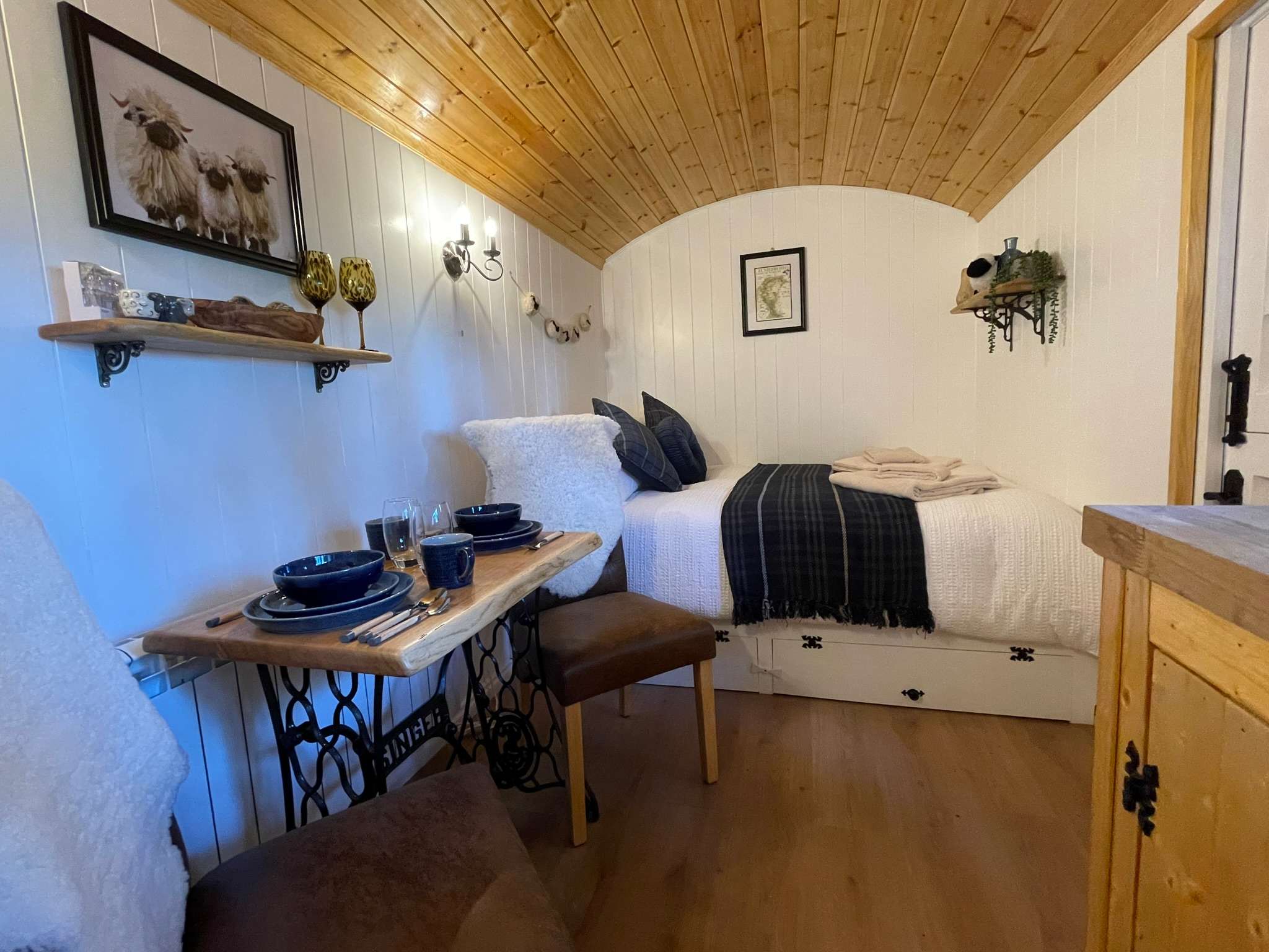 Wolds Walk Glamping