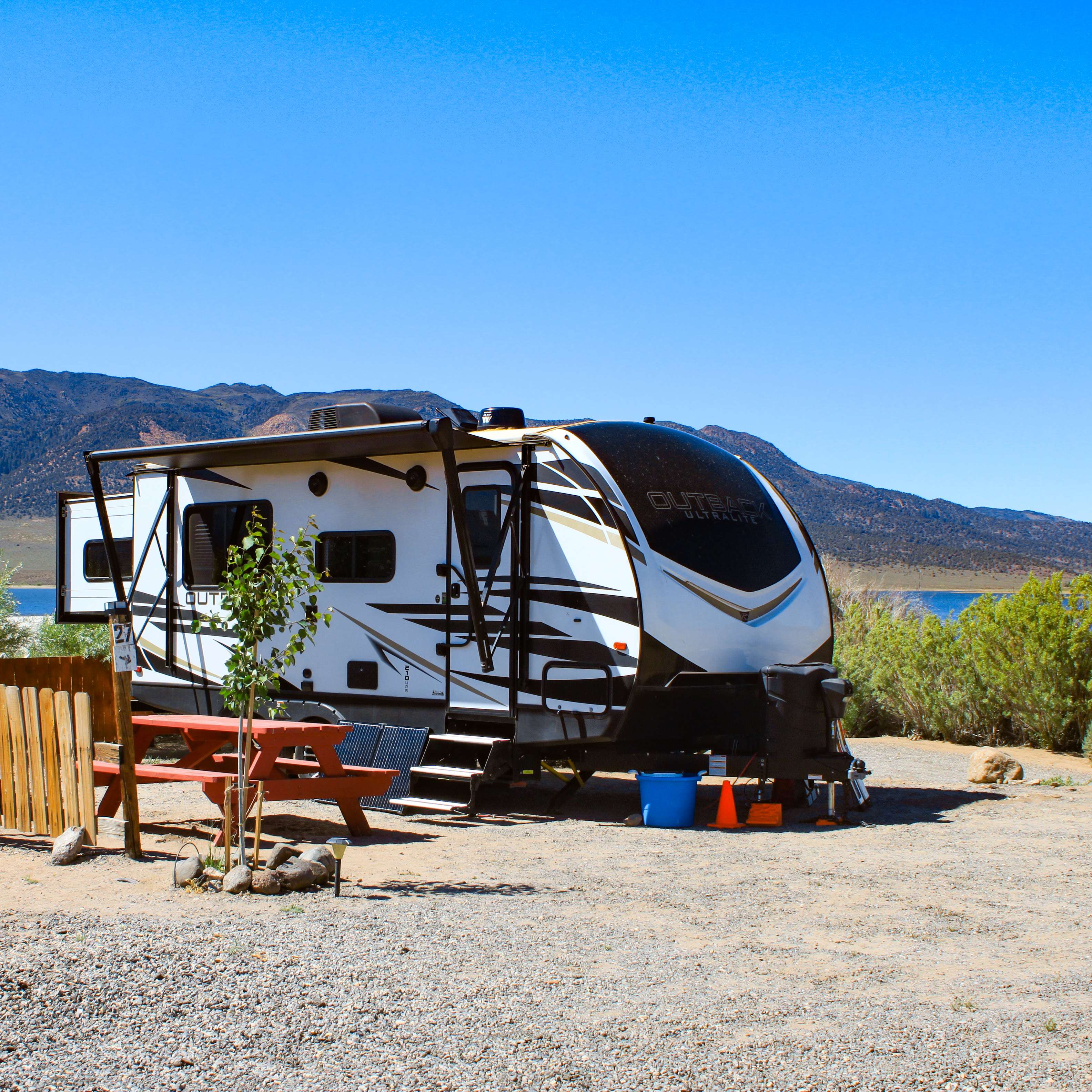 Site 27 With Travel Trailer