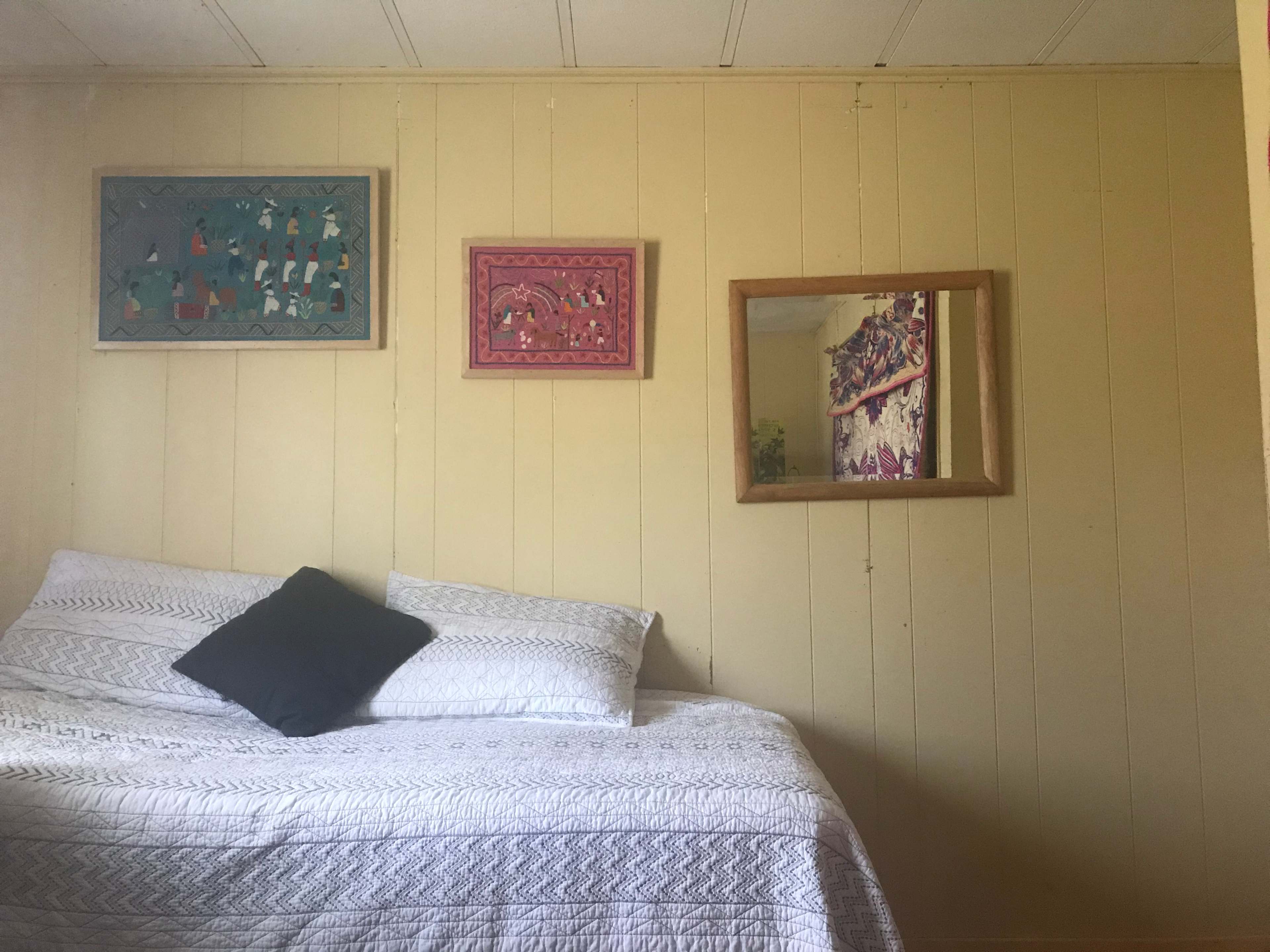 Extra bed / couch