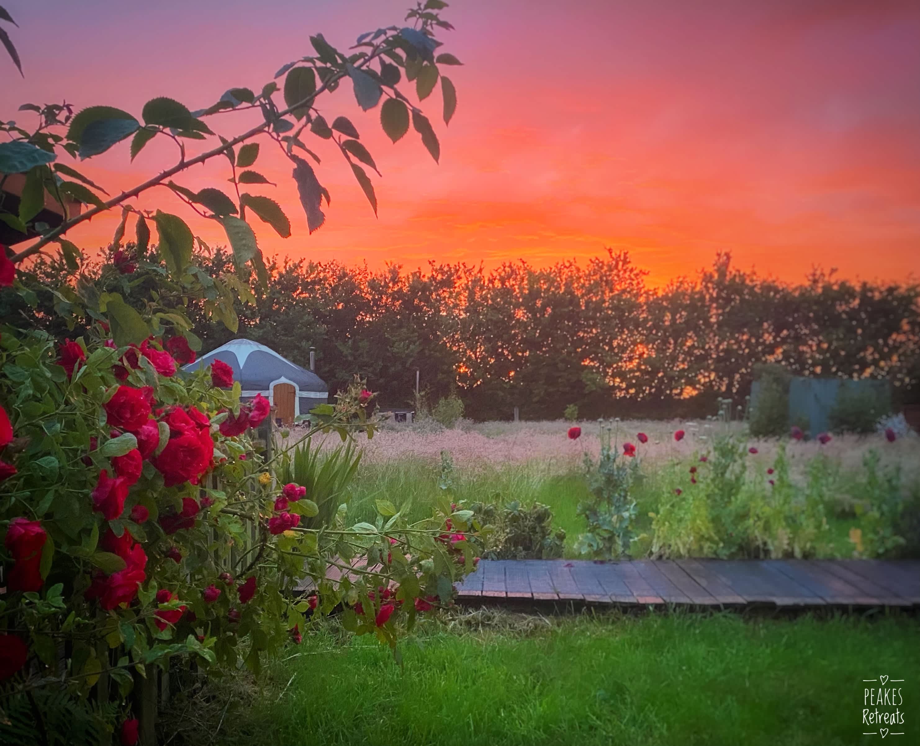 Beaumont’s Hideaway at sunset
