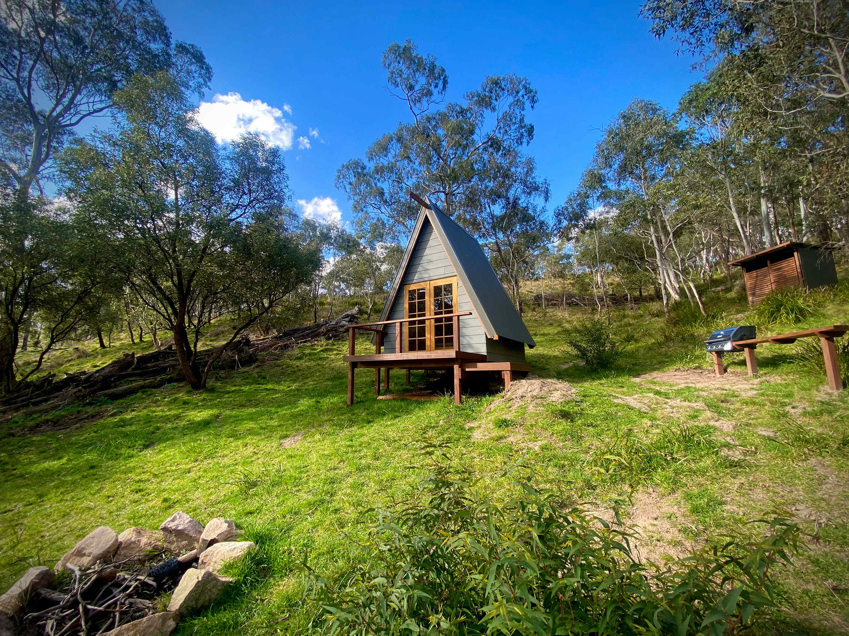 Aurora-Exclusive Blue Mountains