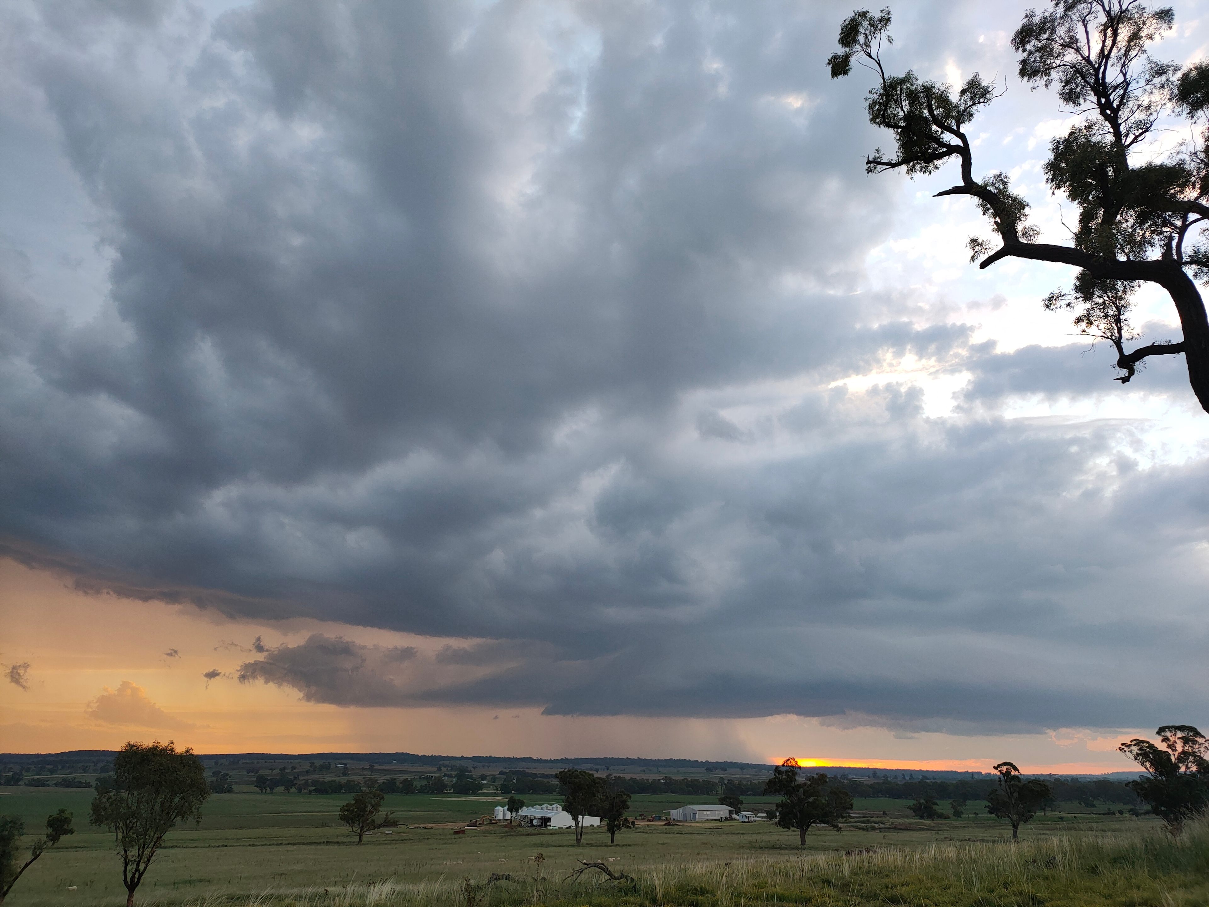 360-degree views upon the hill. 