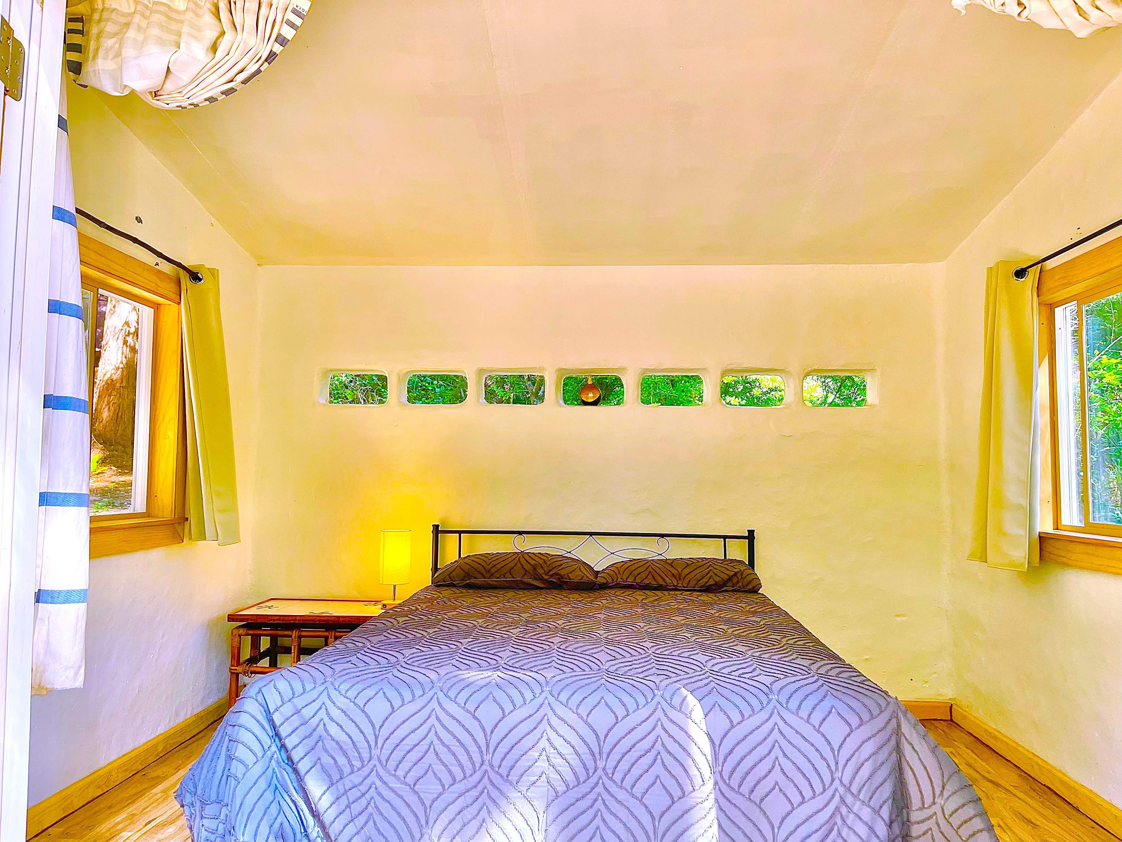 Ocean-view Redwood Forest Glamping