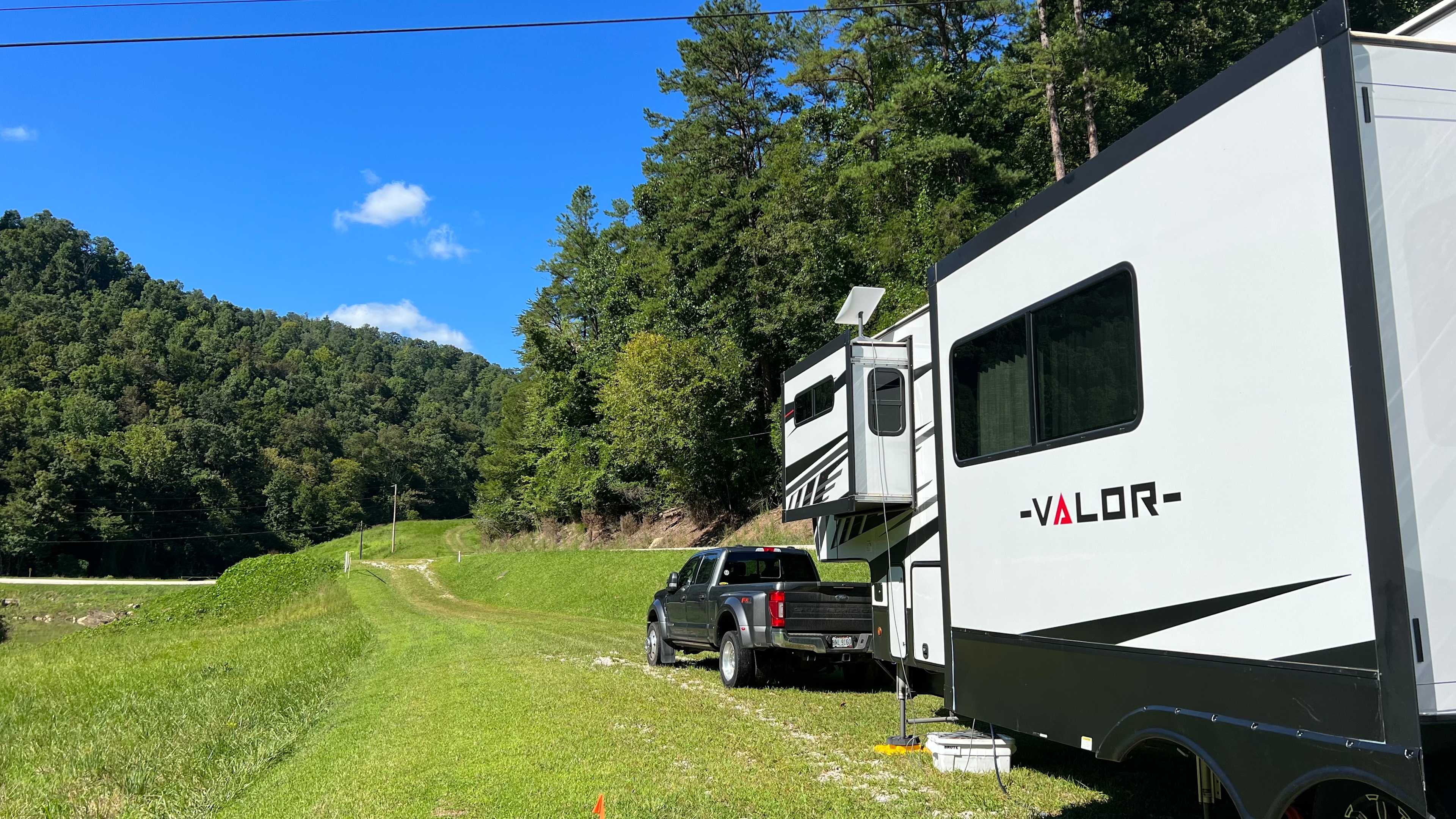 Our 45' toy hauler fit here without any problem at all.