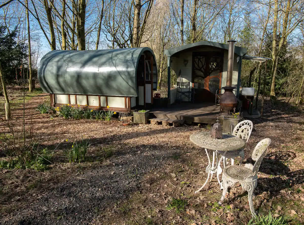 Howdy Glamping