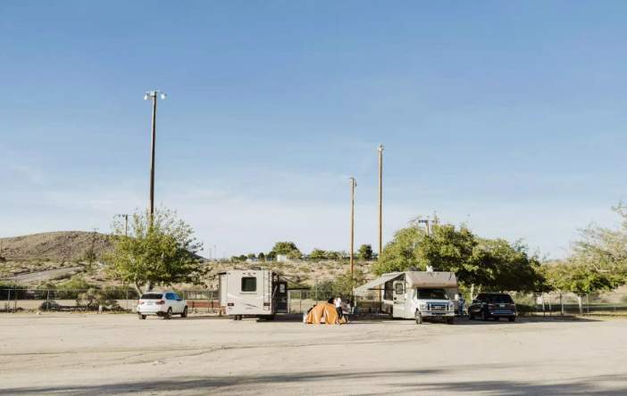 BASECAMP Joshua Tree
