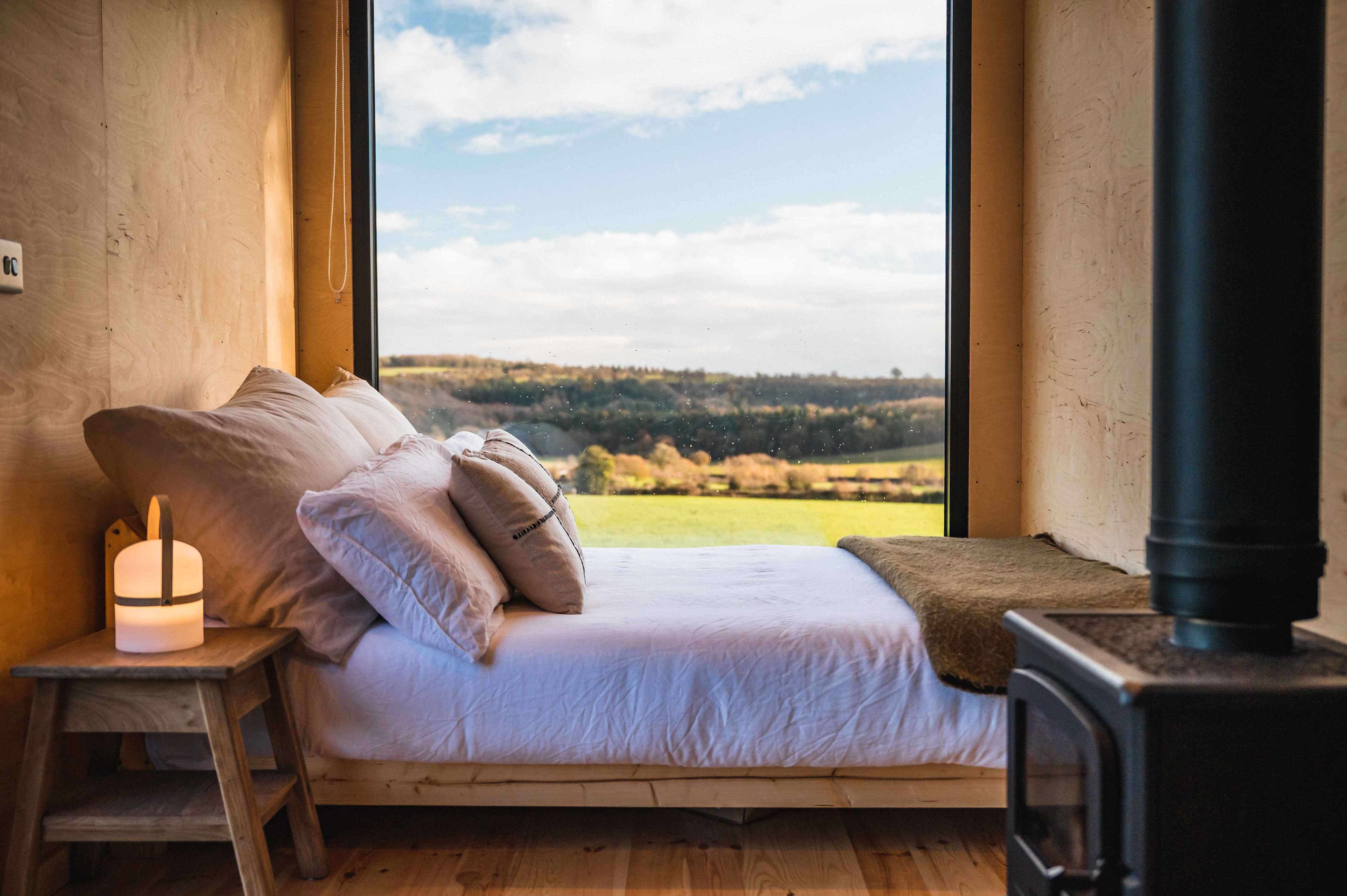 Cosy Log Cabin + Outdoor Bath