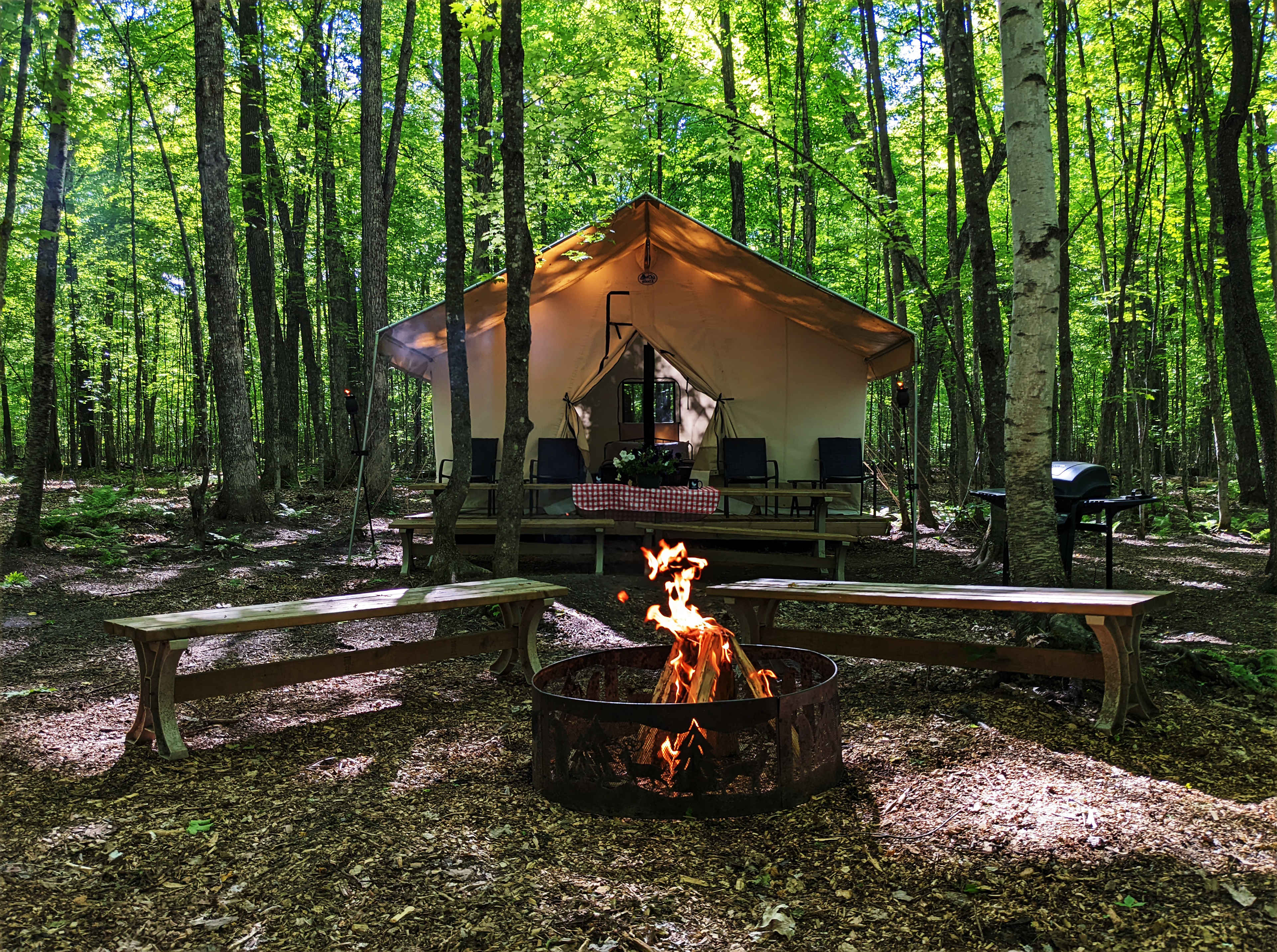 POV Lake Resort Glamping Campground