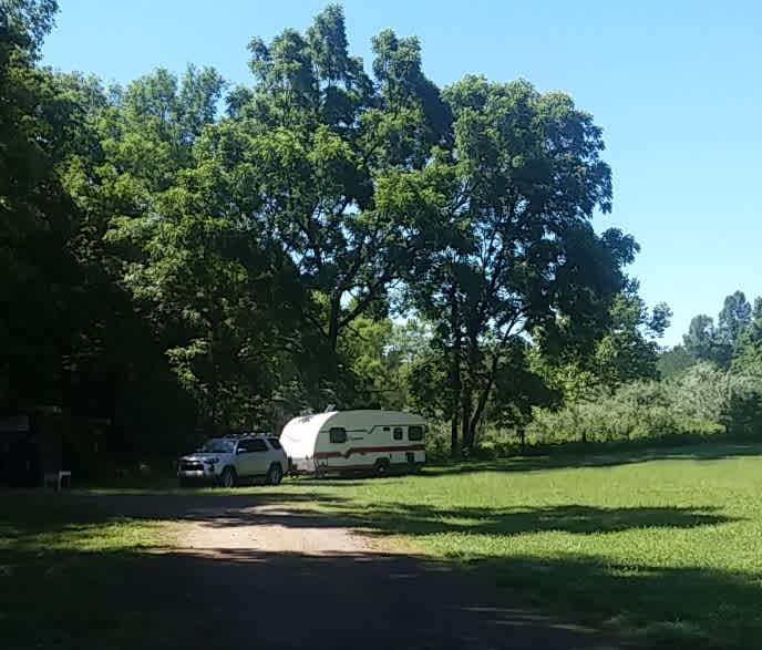 Site 2 Dry RV Camping
