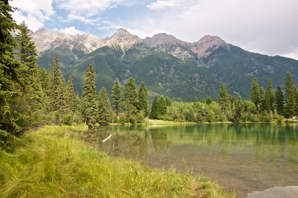 Norbury Lake Provincial Park