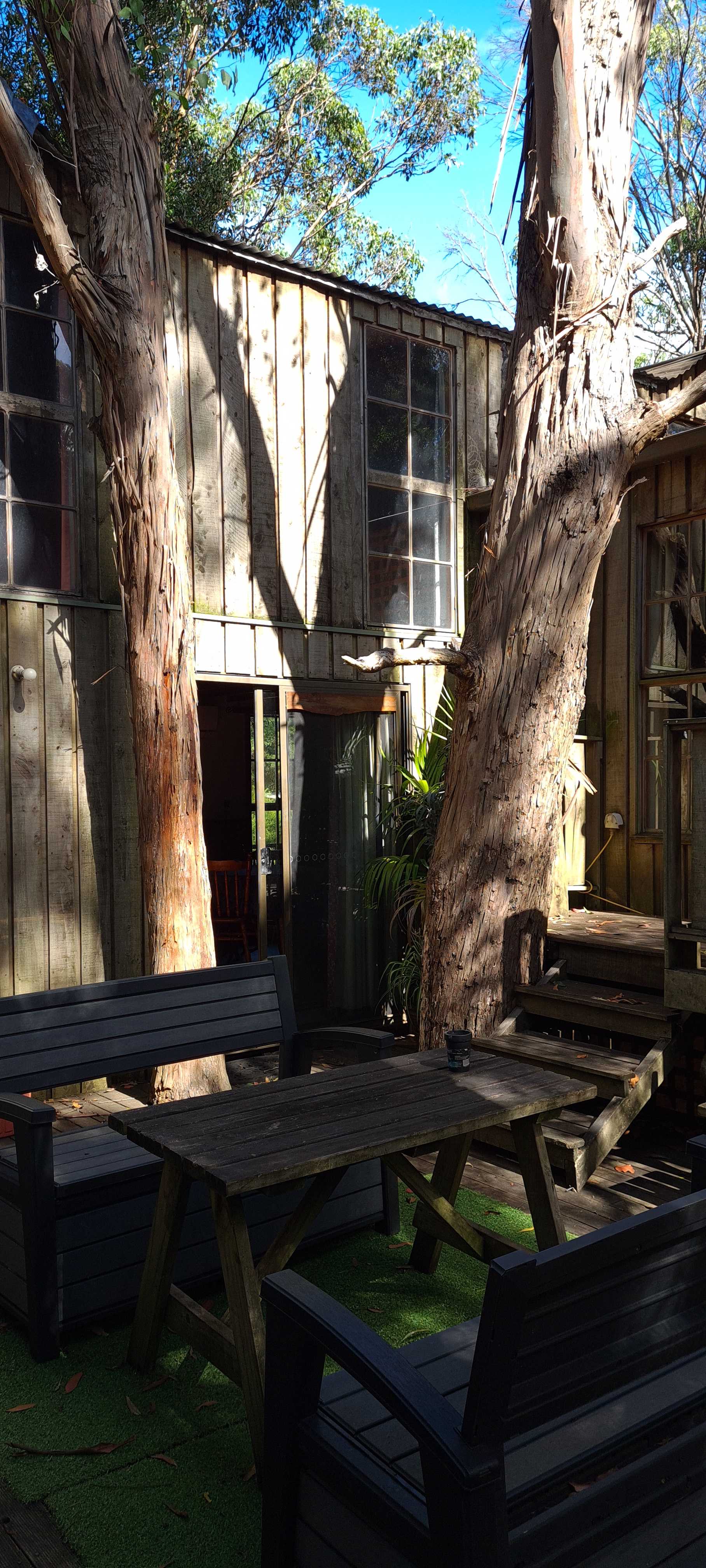 Crayfish Creek Van and Cabin Park