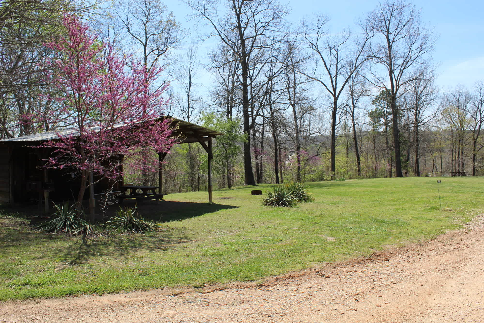 Eminence Cottages and Camp