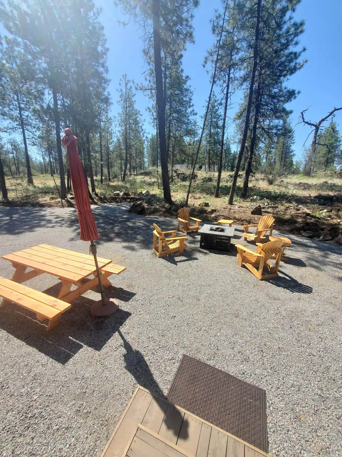 outdoor firetable with chairs